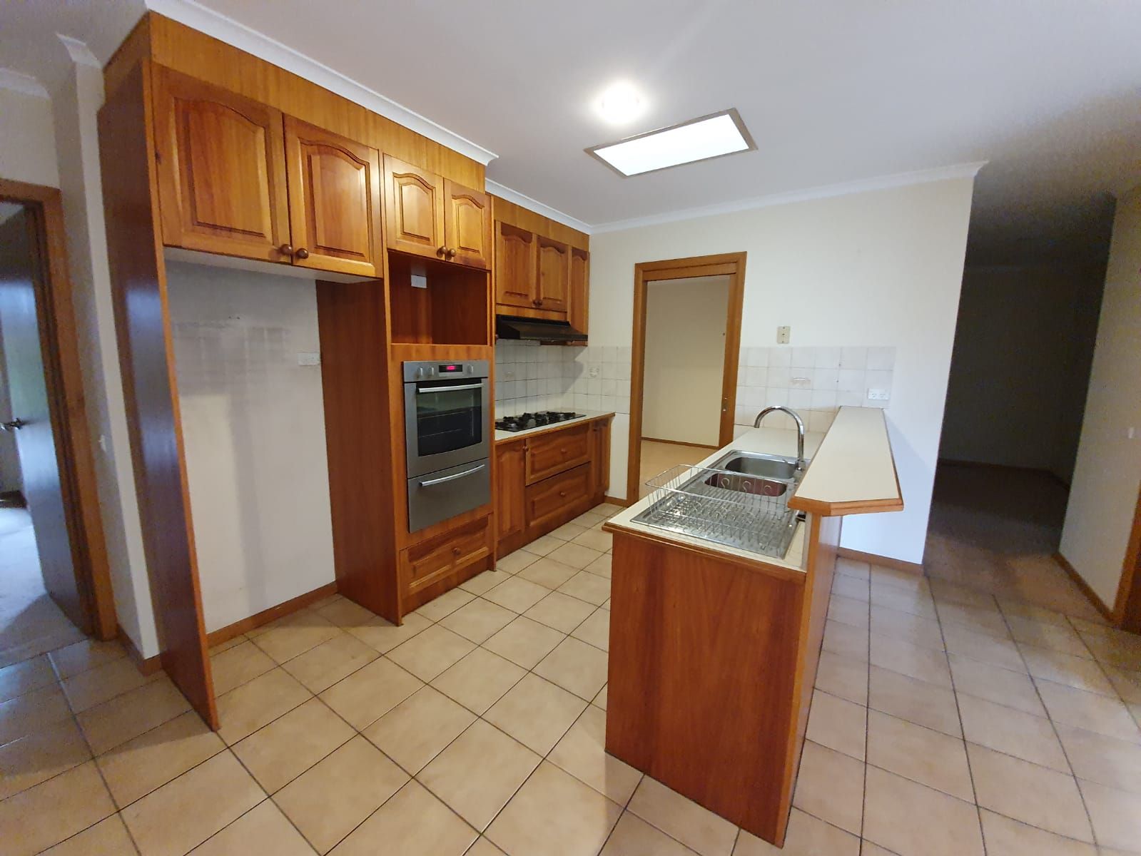 2/1A Connell Road, Oakleigh, VIC 3166
