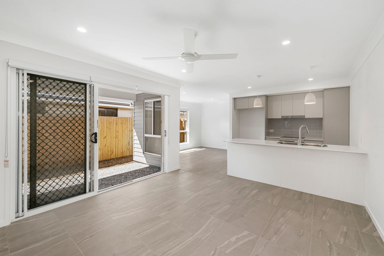 21A Redzel Court, Logan Reserve, QLD 4133