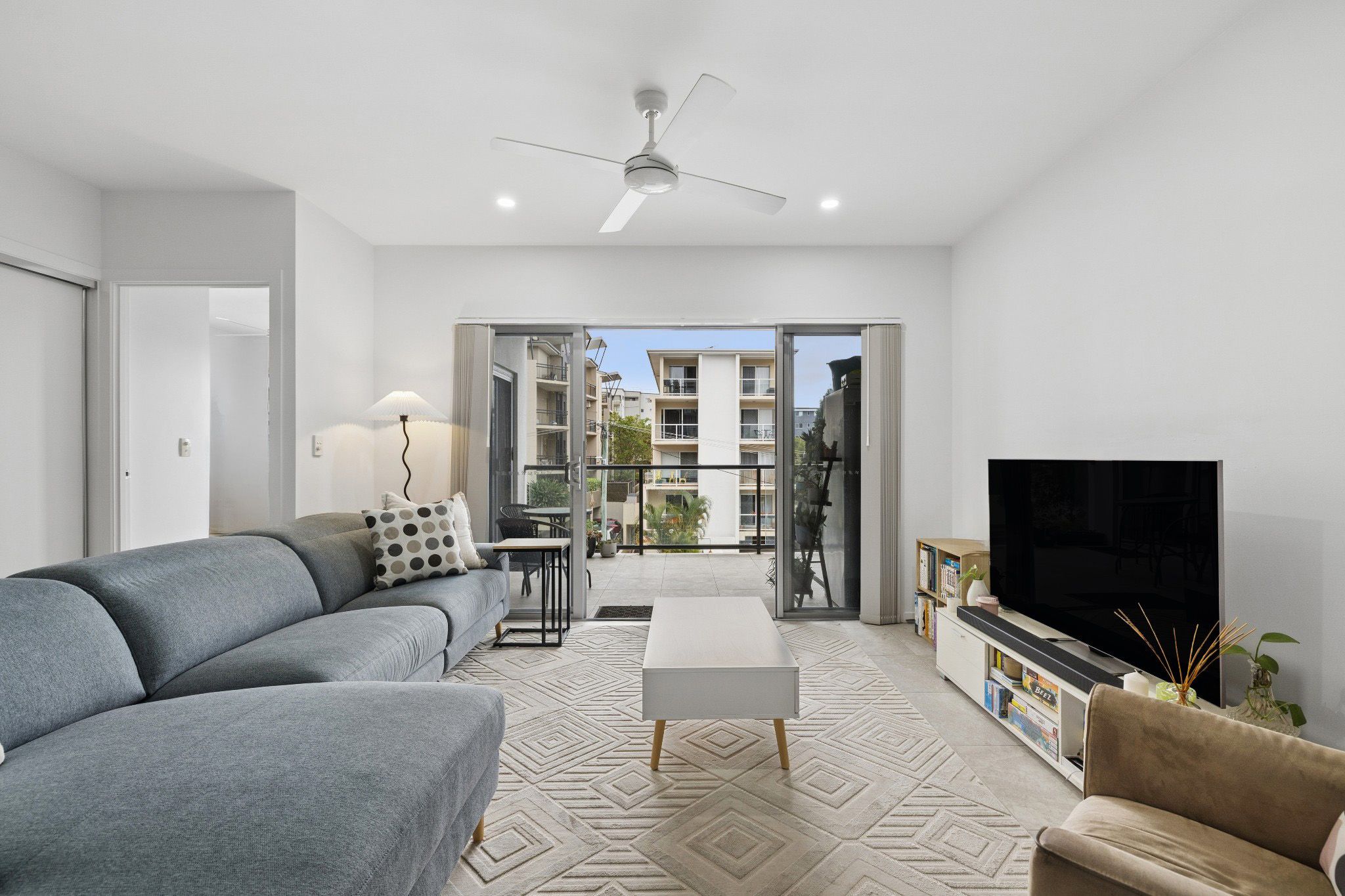 9/2 Amisfield Avenue — photo from Ray White Nundah