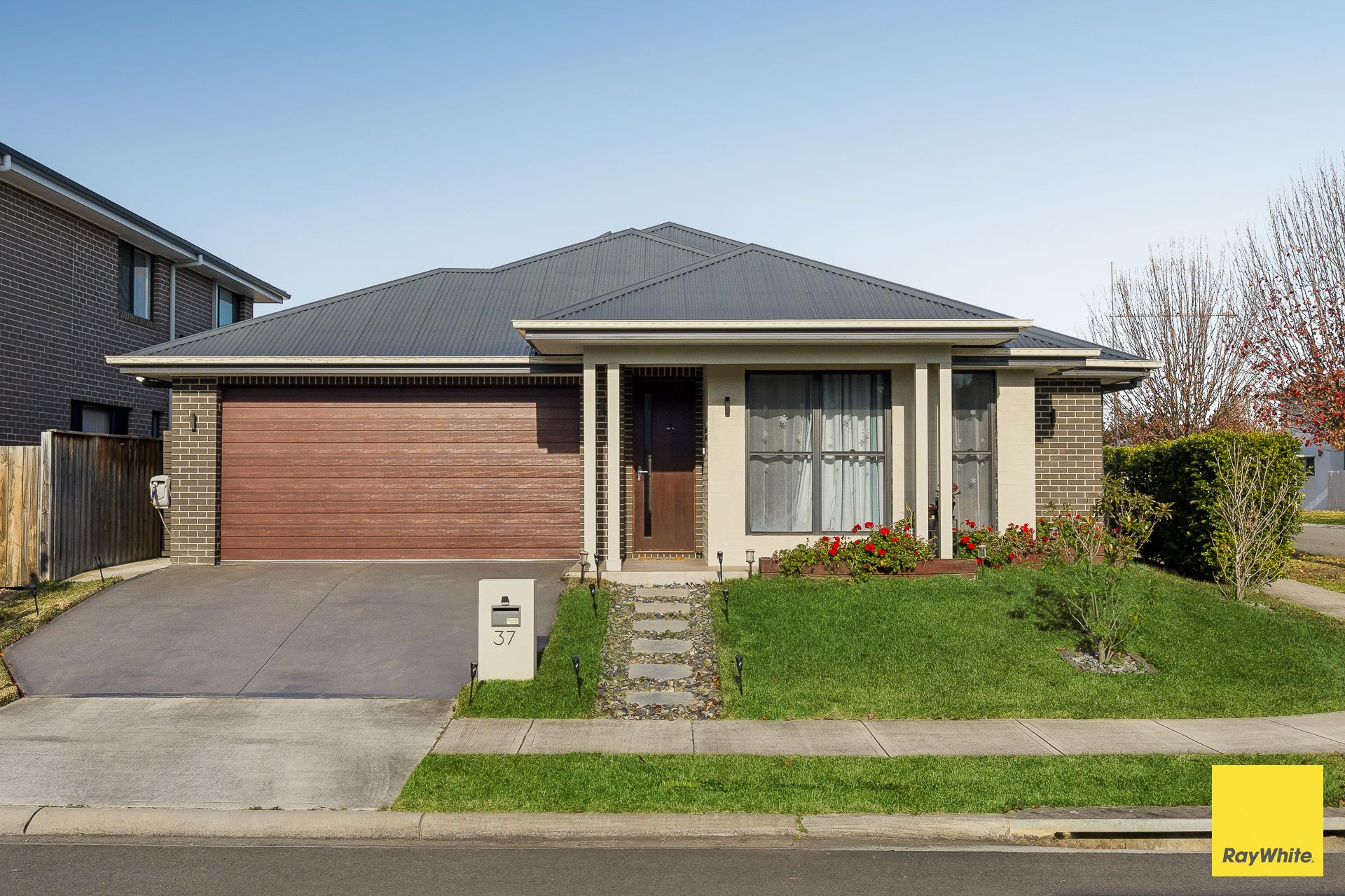37 Bowen Circuit — photo from Ray White Macarthur Group