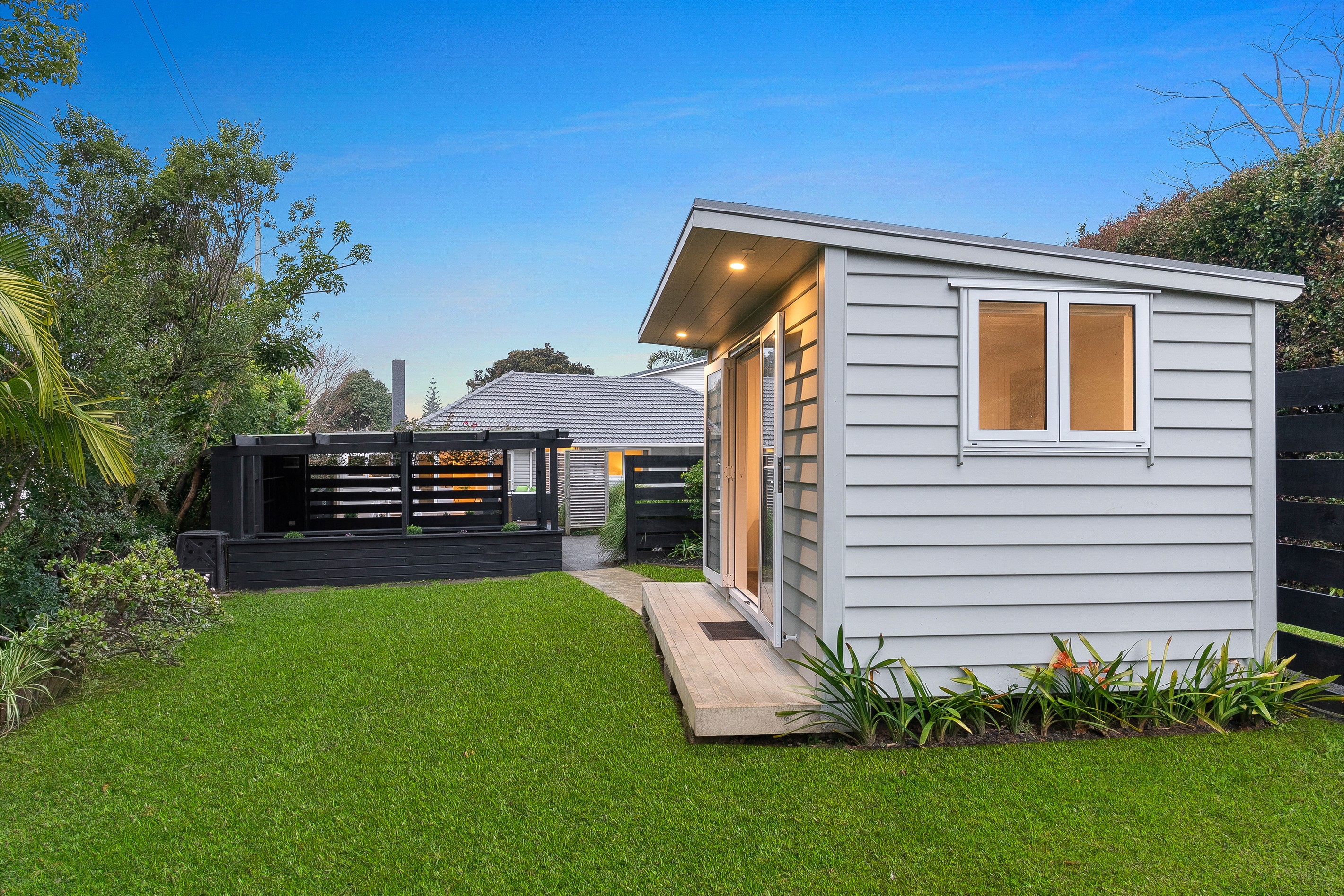 11A August Place, Greenlane, Auckland City