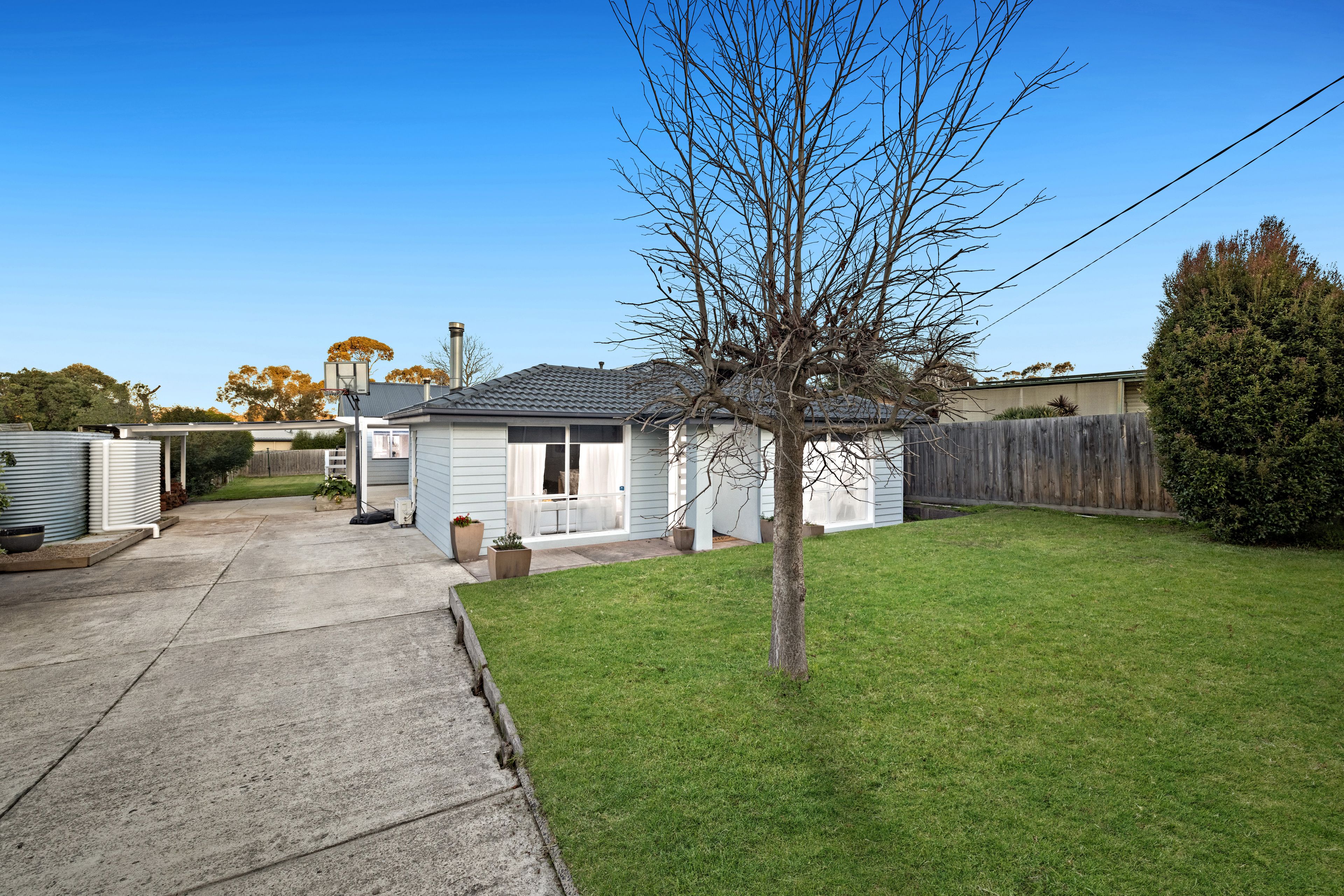 71 Dunlop Road — photo 12 of 24
