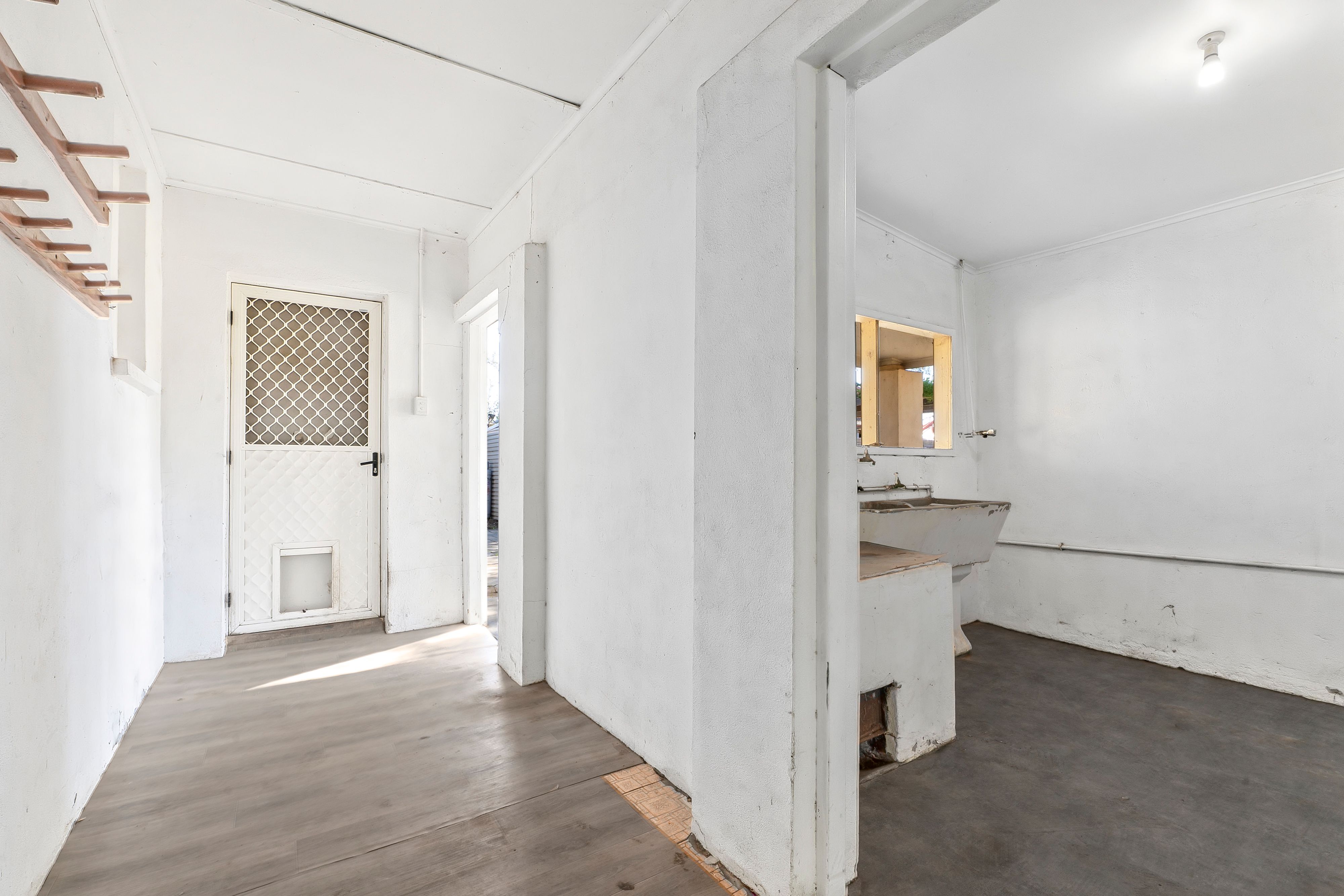 210 Sixteenth Street — photo 12 of 15