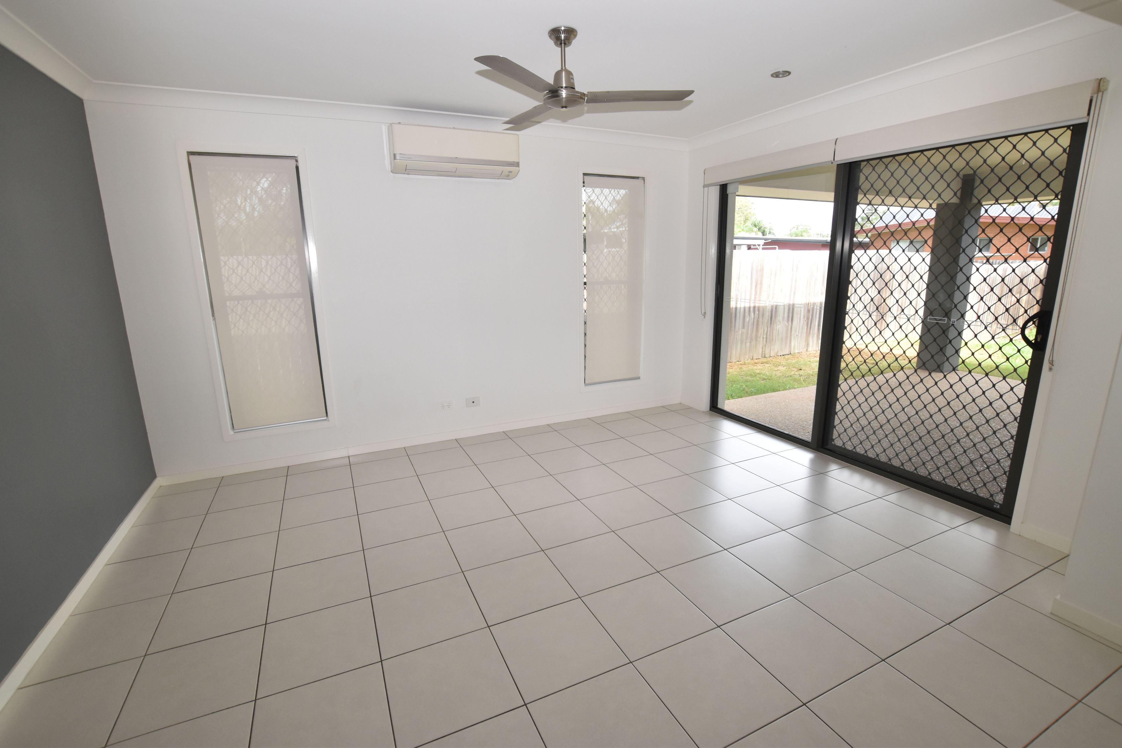 72 Powell Close, New Auckland, QLD 4680