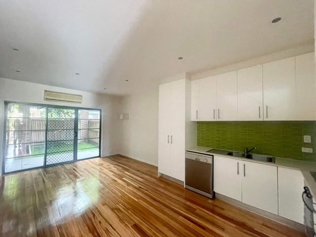 13/70-74 Cardinal Road — photo 3 of 9