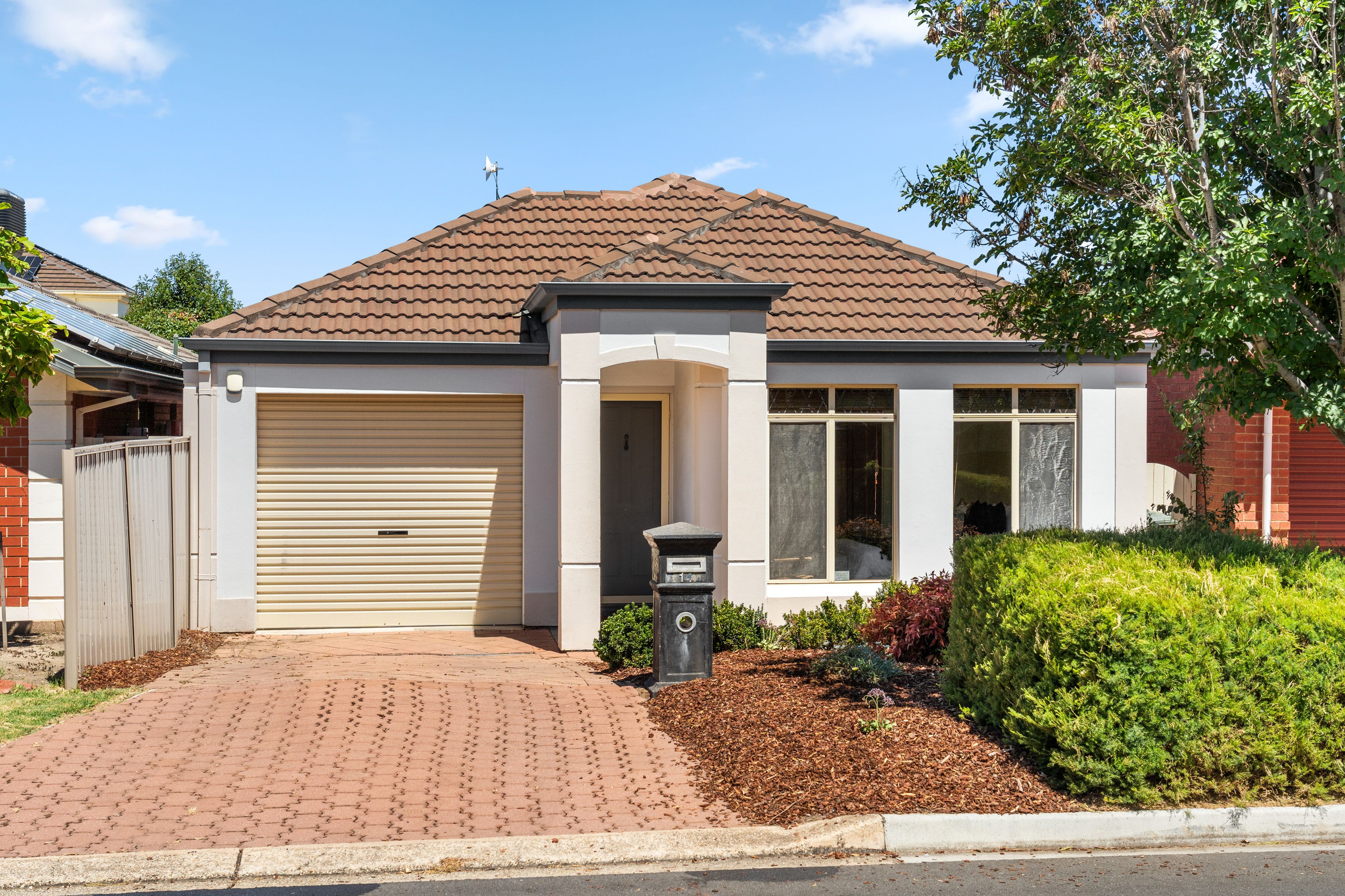 14 Dovecote Street, Oakden, SA 5086