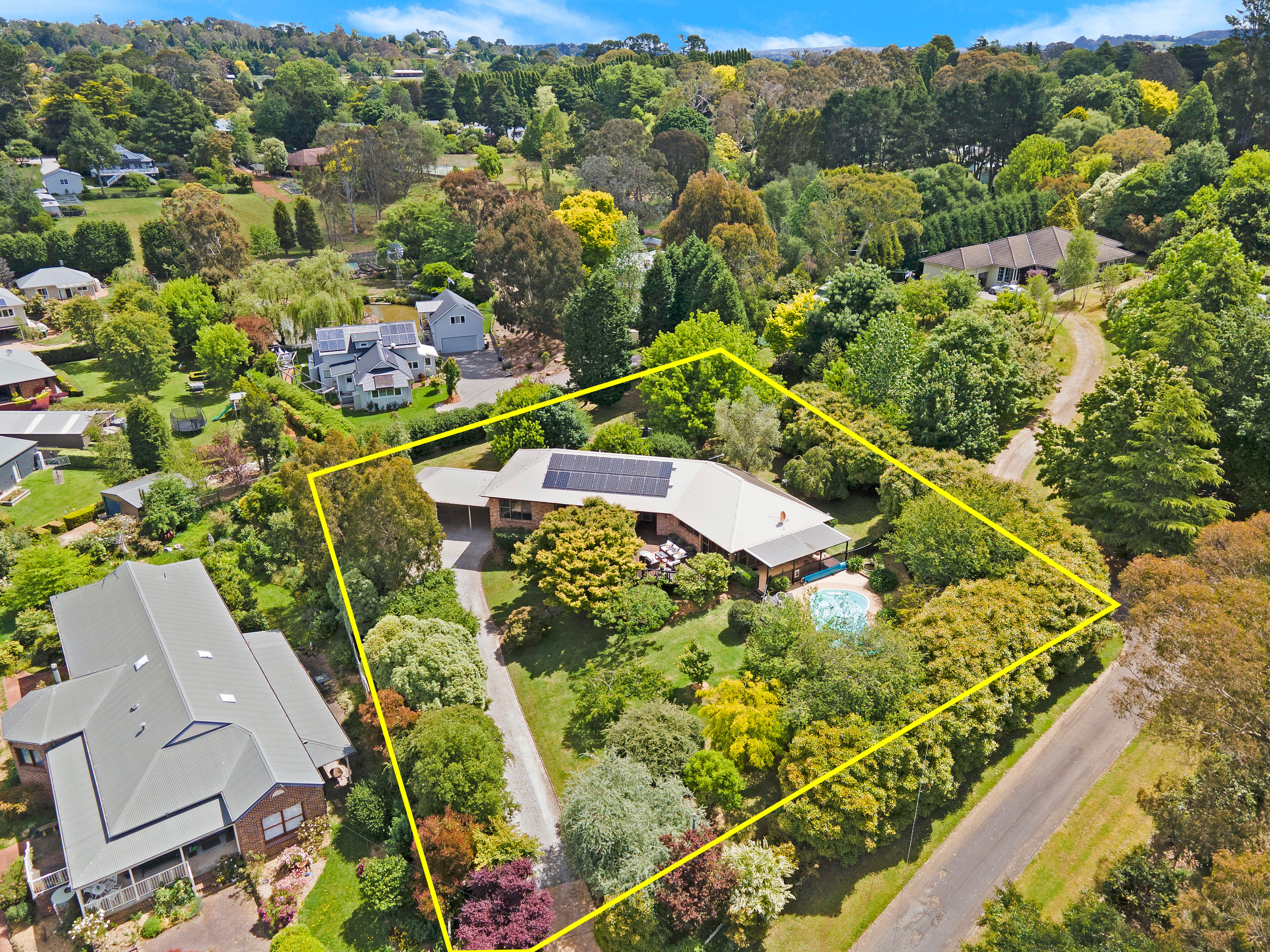 12 Cooke Place, Moss Vale NSW 2577
