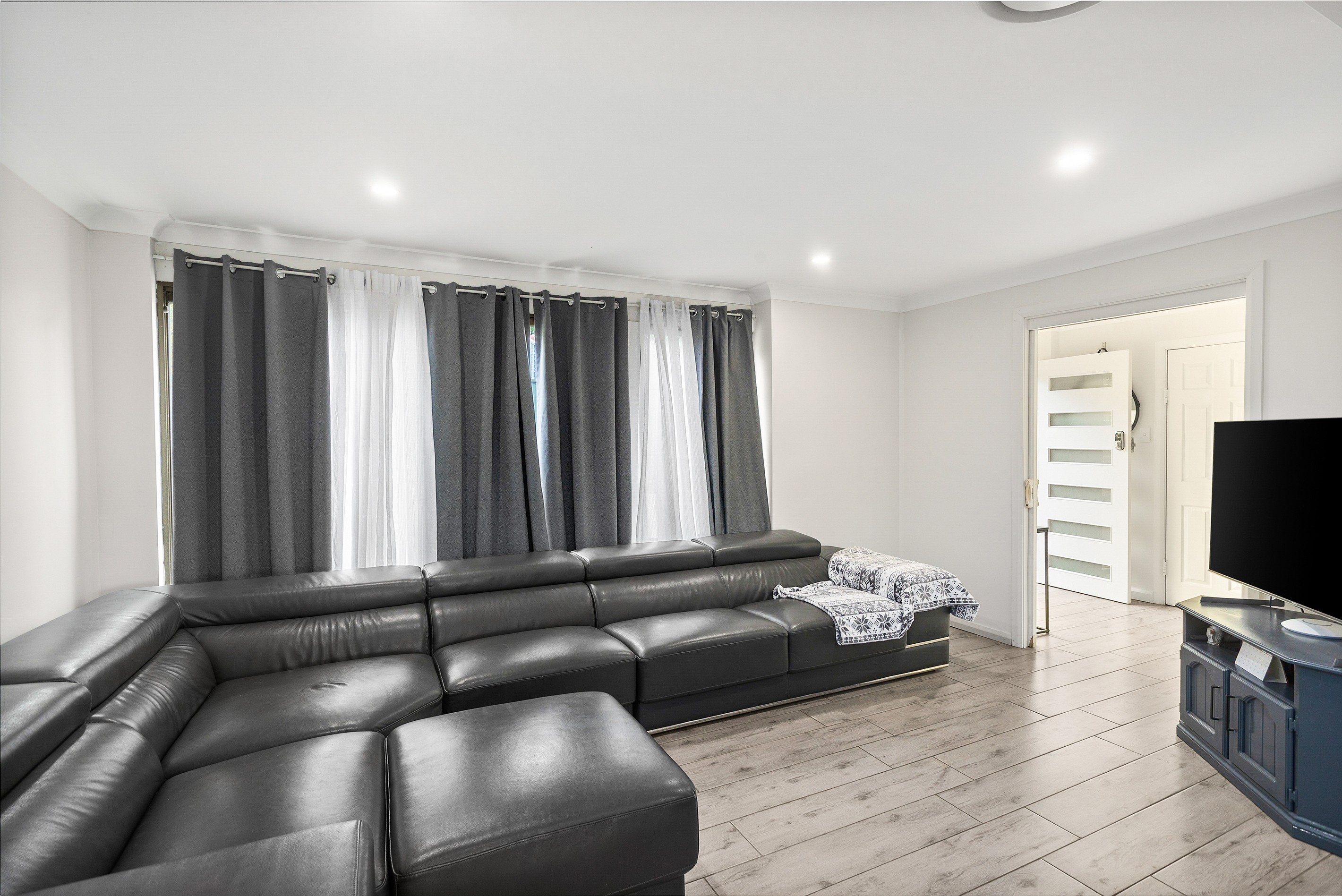 83a Belmore Road, Peakhurst, NSW 2210