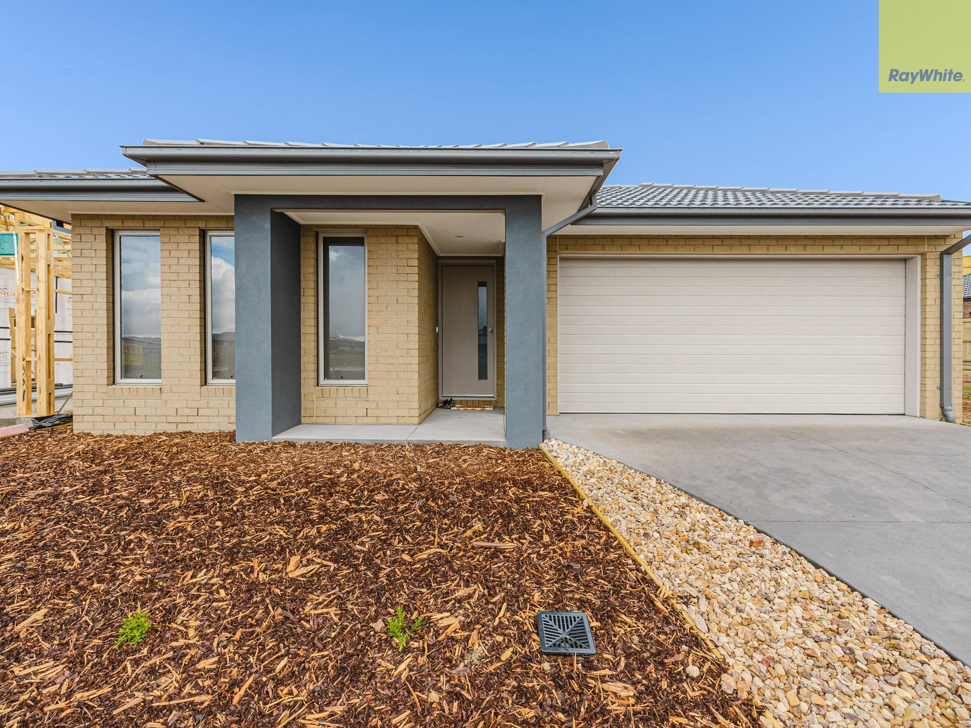 8 Valda Crescent, Darley, VIC 3340