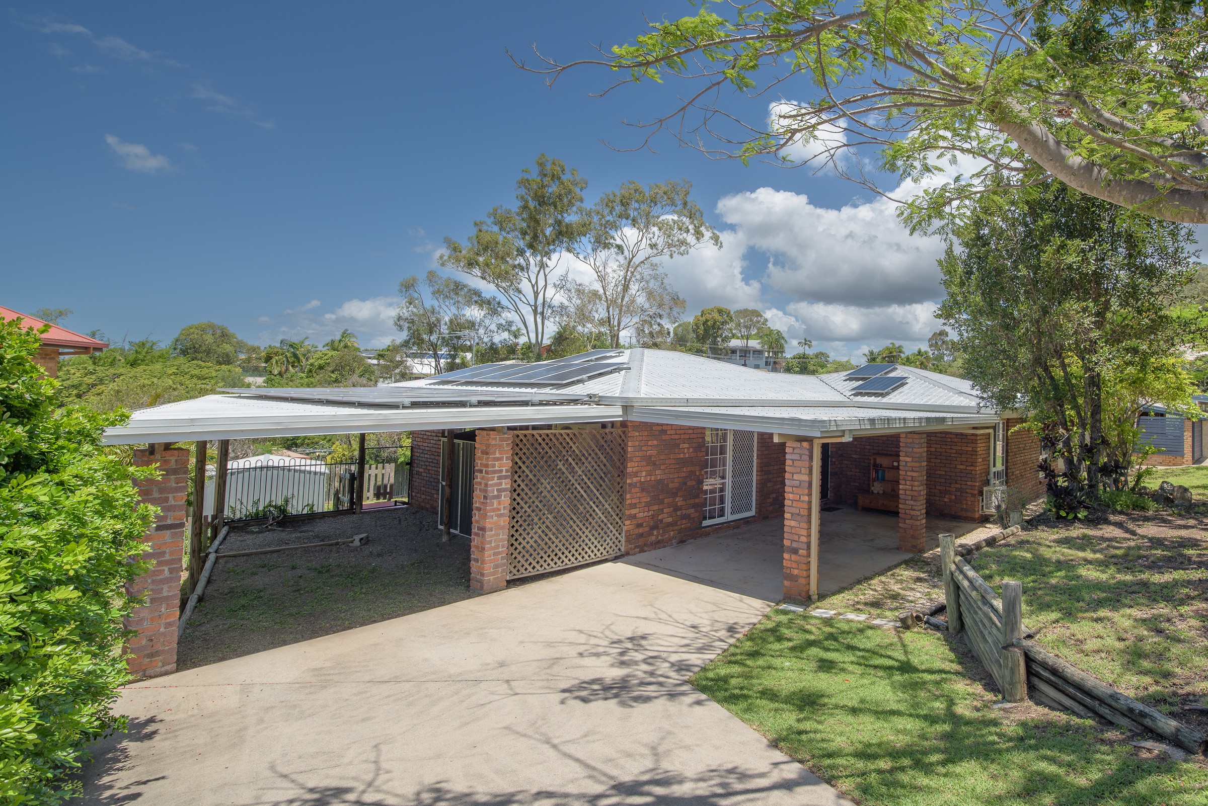 67 Gretel Drive, Clinton, QLD 4680