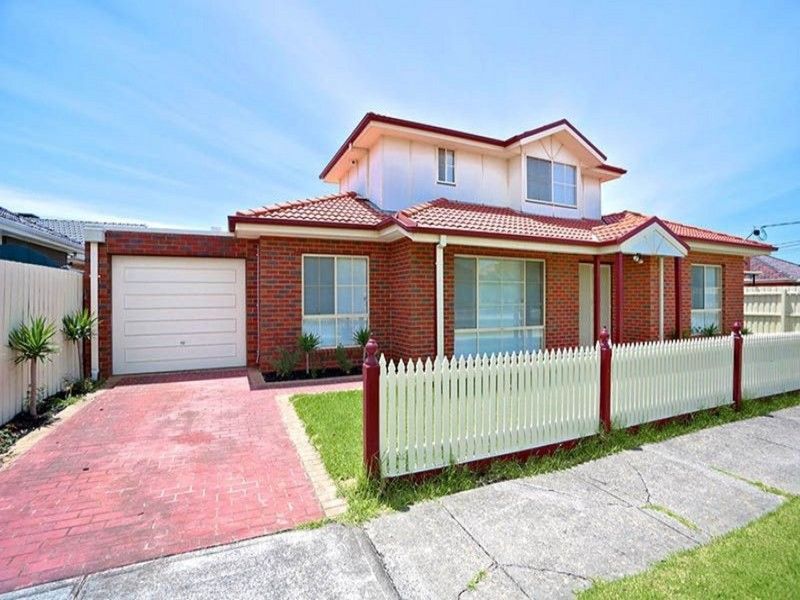 94 Evell Street, Glenroy VIC 3046
