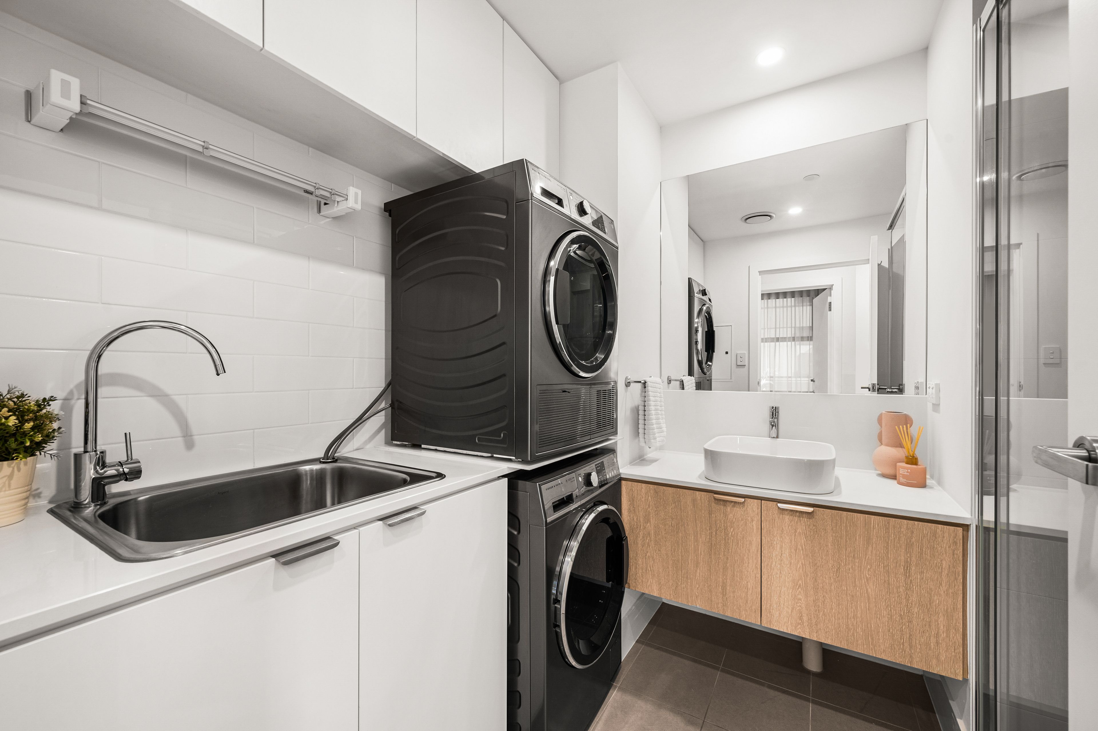 107/55 Phillips Street — photo 11 of 22