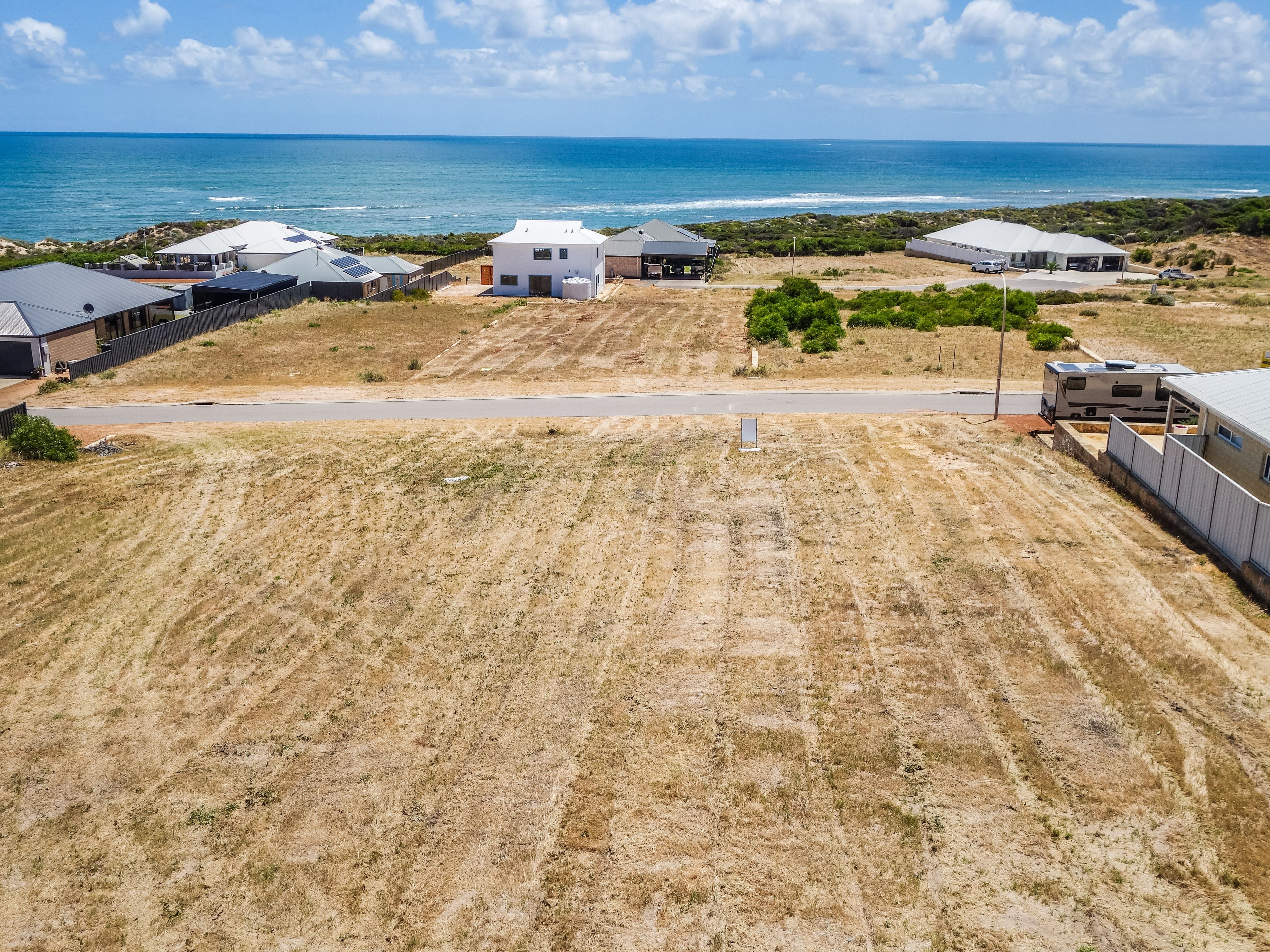 12 Grey Close, Dongara, WA 6525