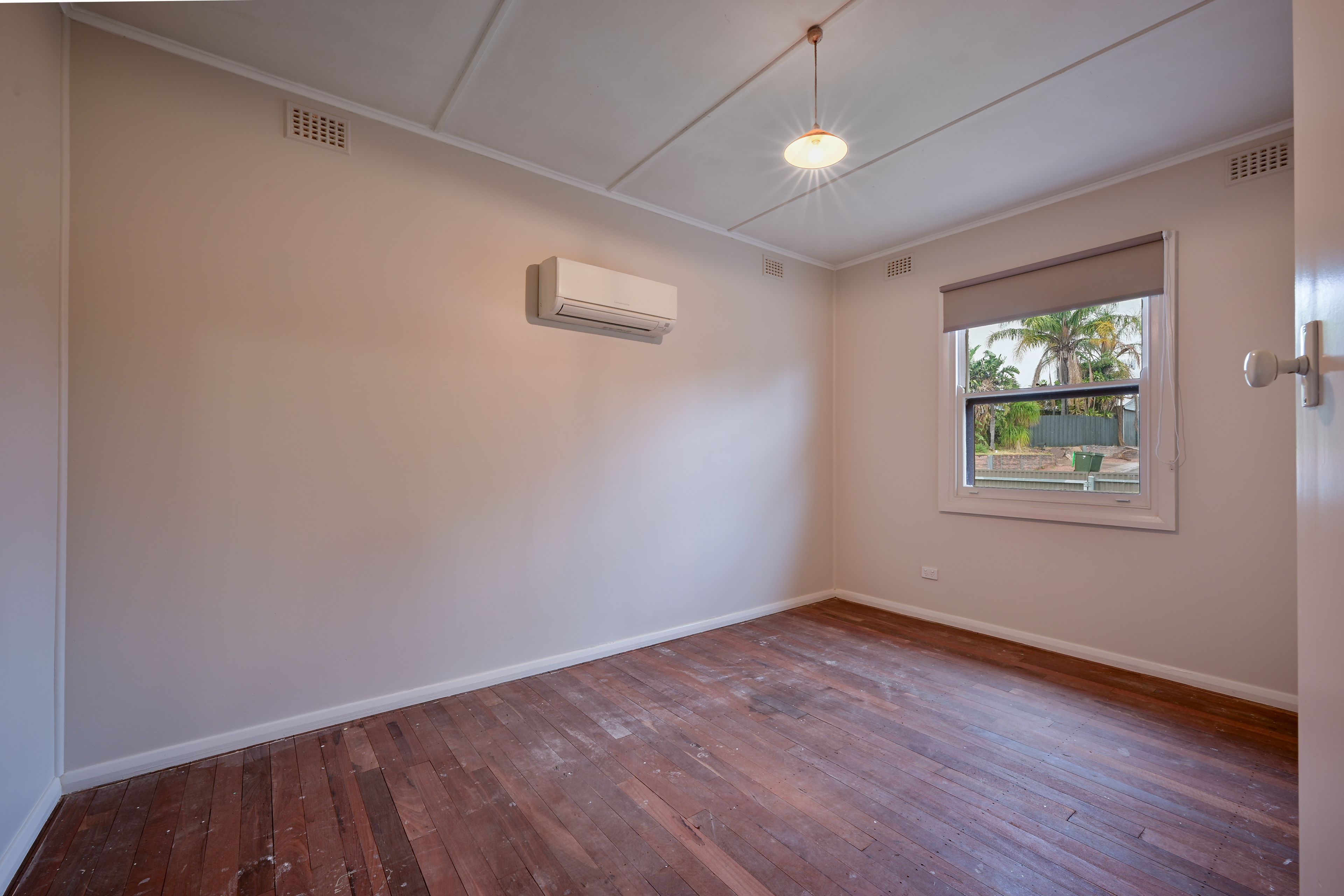 17 Argyle Street — photo 8 of 16