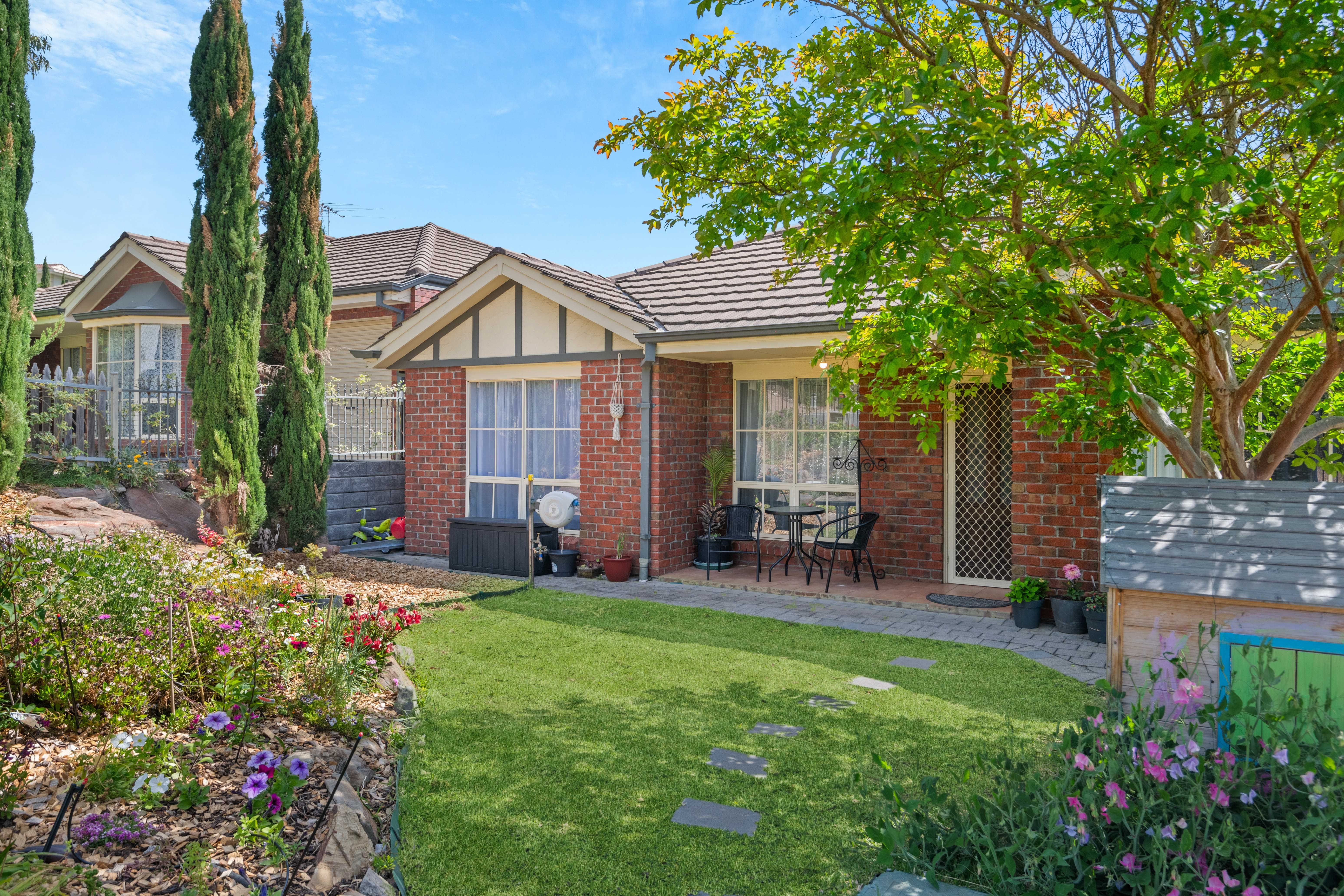 27 Kallamurra Street, Hallett Cove, SA 5158