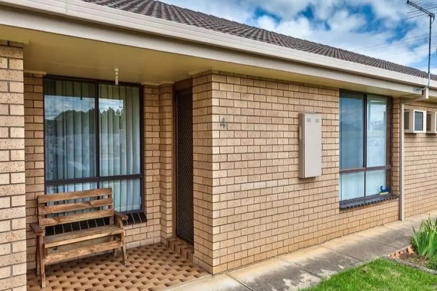 4/63 Melrose Drive, West Wodonga, VIC 3690