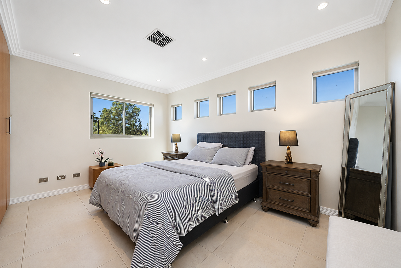 5 Shellcote Road — photo 8 of 13