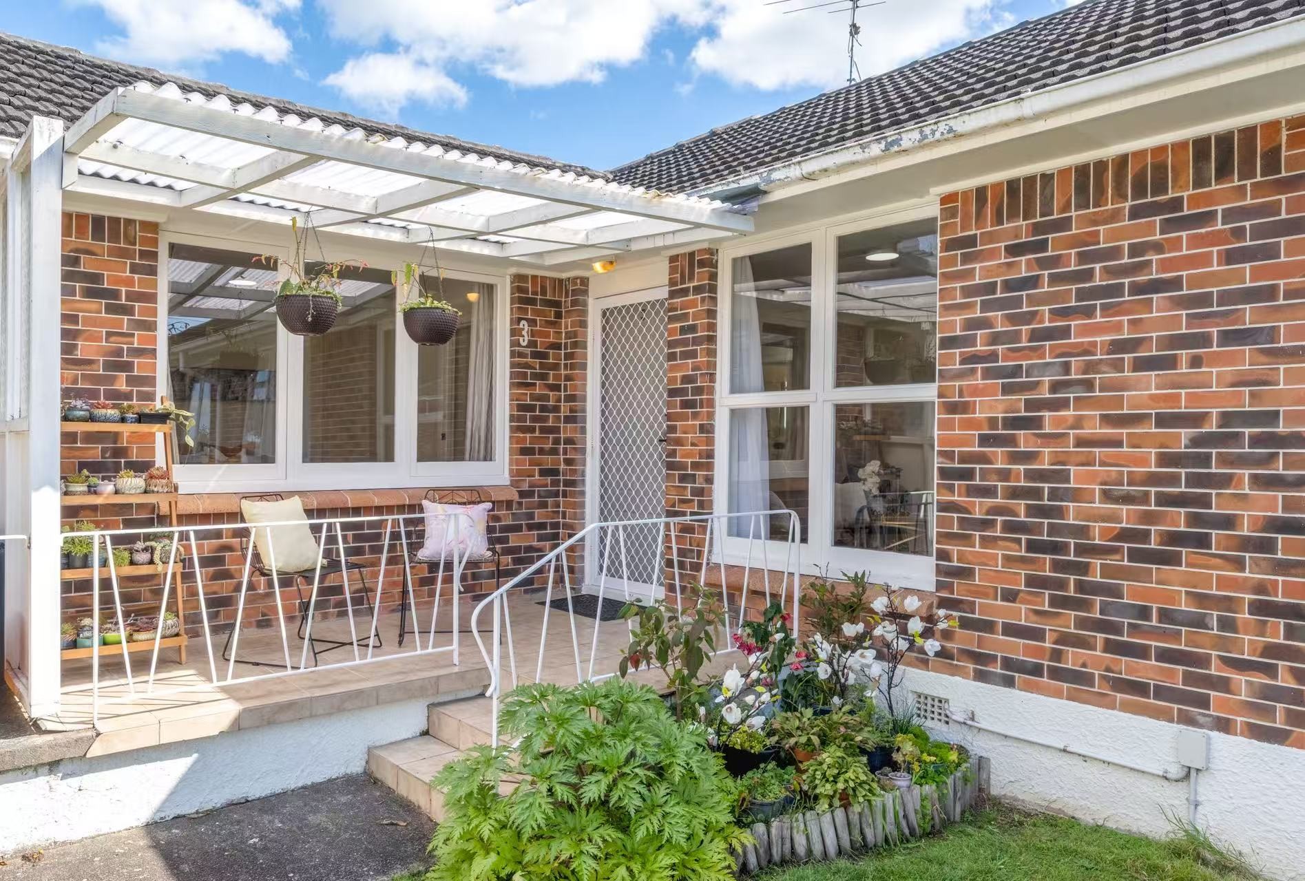 3/8 Bowling Avenue, Epsom, Auckland City