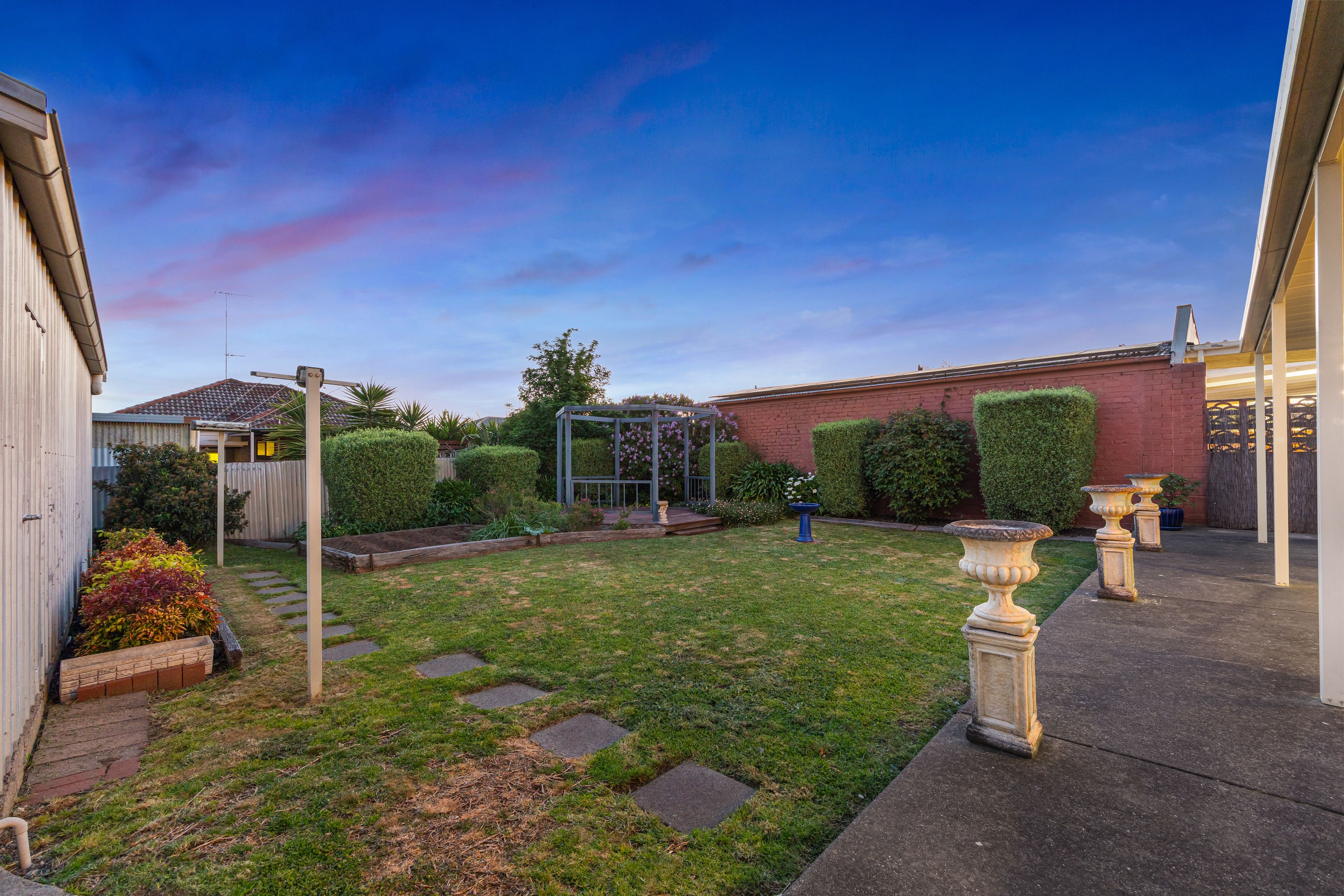 705 La Trobe Street — photo 20 of 27