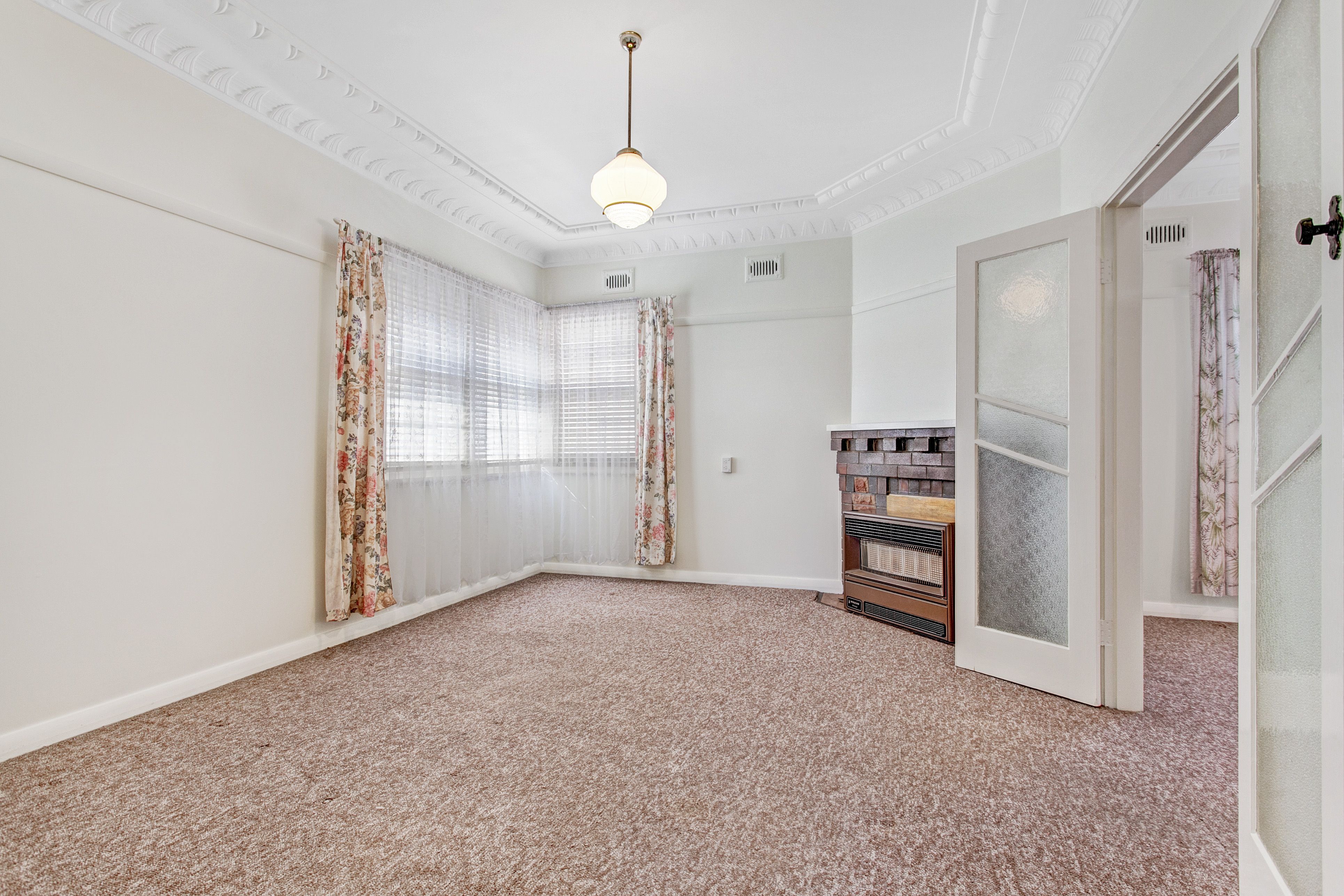 70 High Street, East Maitland, NSW 2323