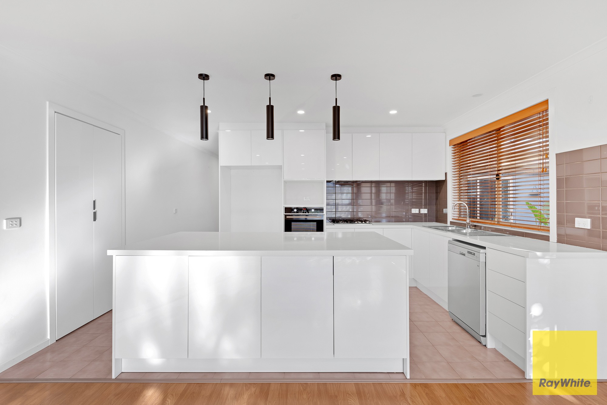 23 Whitsunday Drive, Hoppers Crossing, VIC 3029