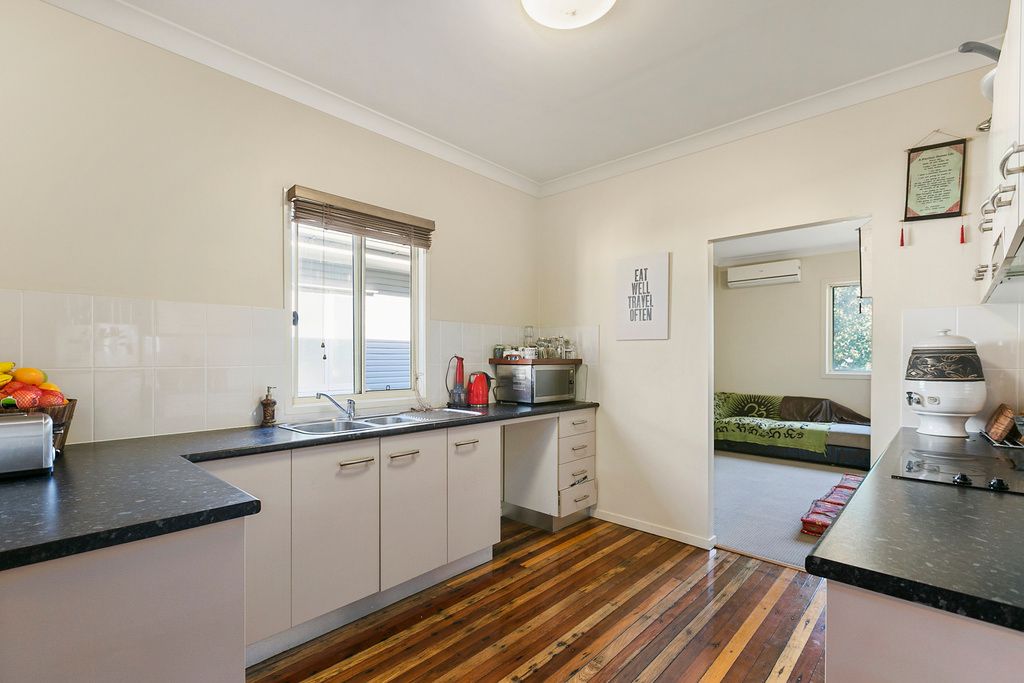56 Marshall Road, Rocklea QLD 4106