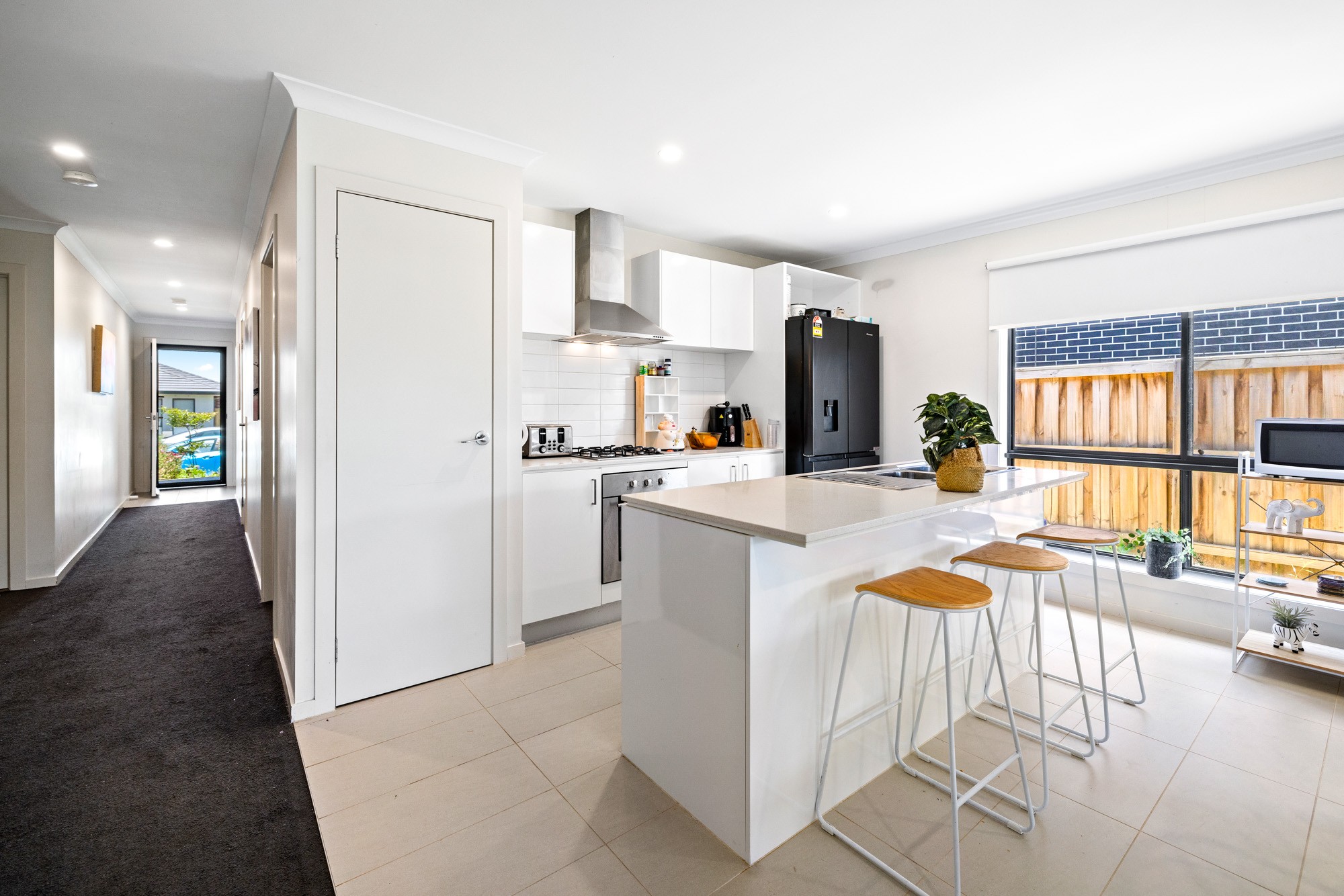 13 Strawberry Road, MANOR LAKES, VIC 3024