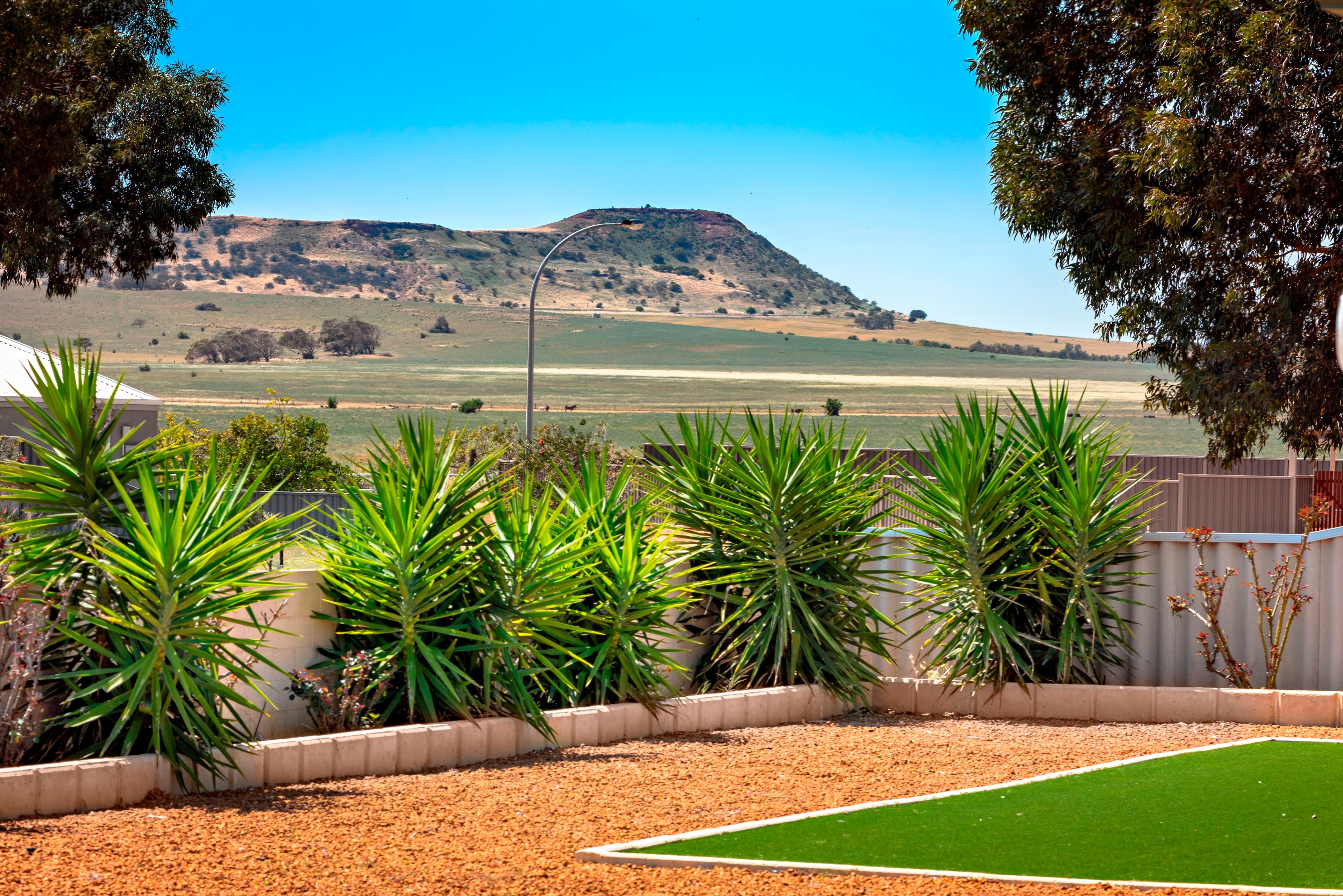 4 Tamarisk Way, Woorree, WA 6530
