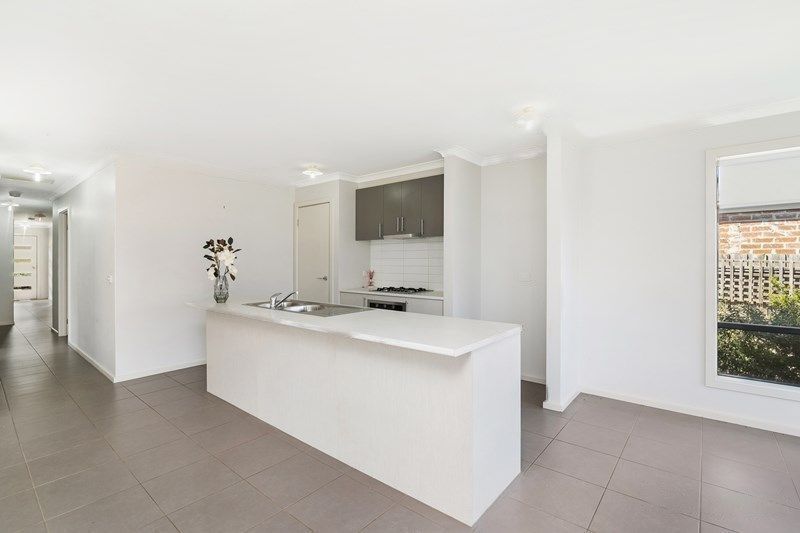 25 Grassy Street, Kilmore, VIC 3764