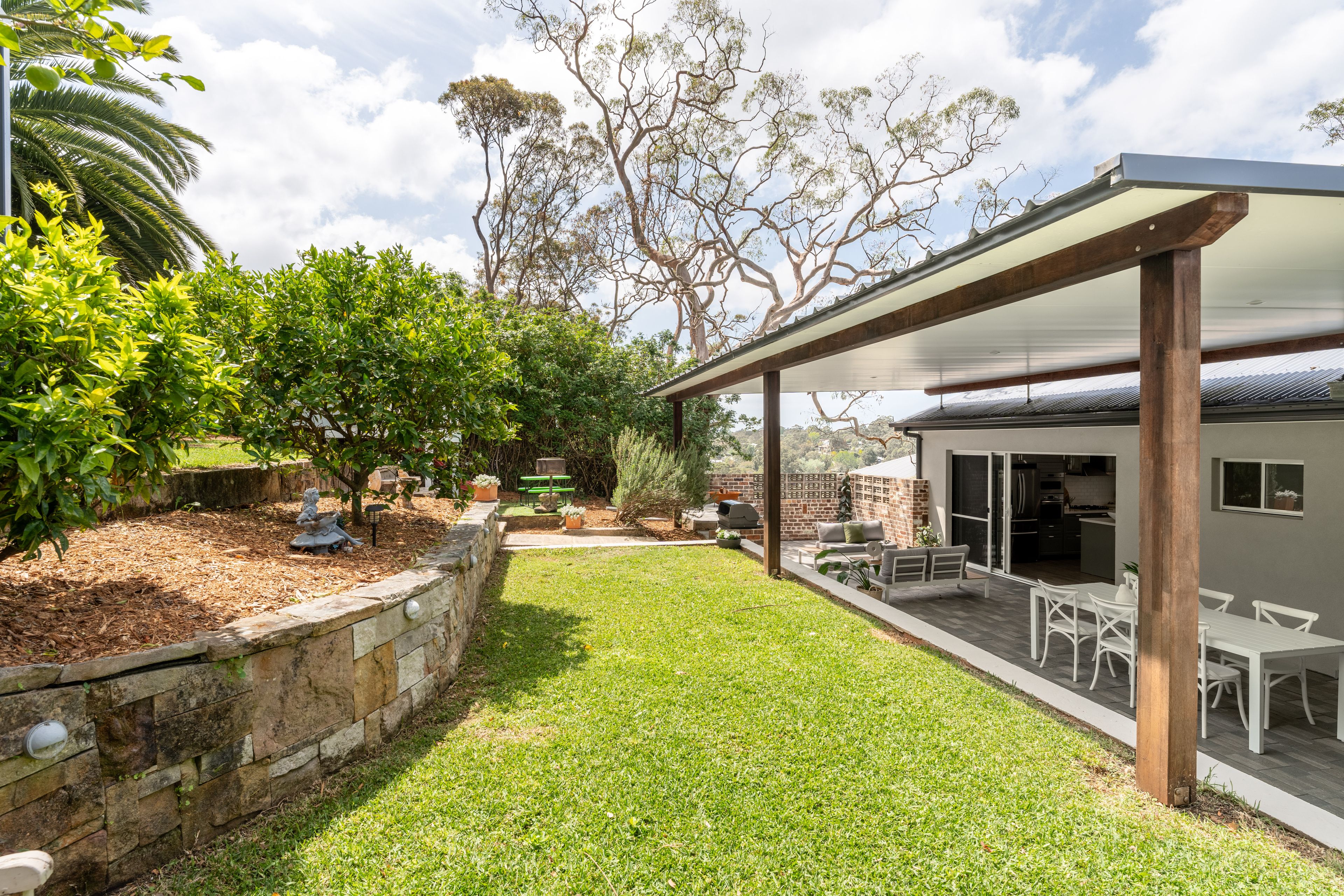 12 Maidstone Street, Helensburgh, NSW 2508