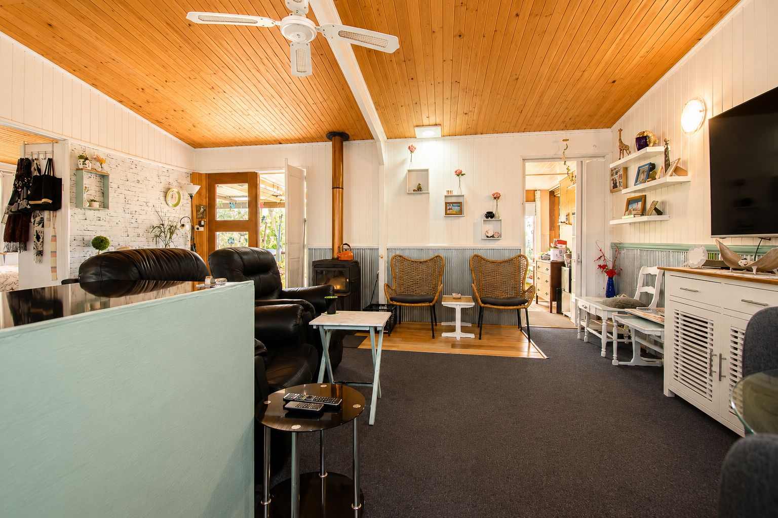 5109 Mount Lindesay Road — photo 5 of 17