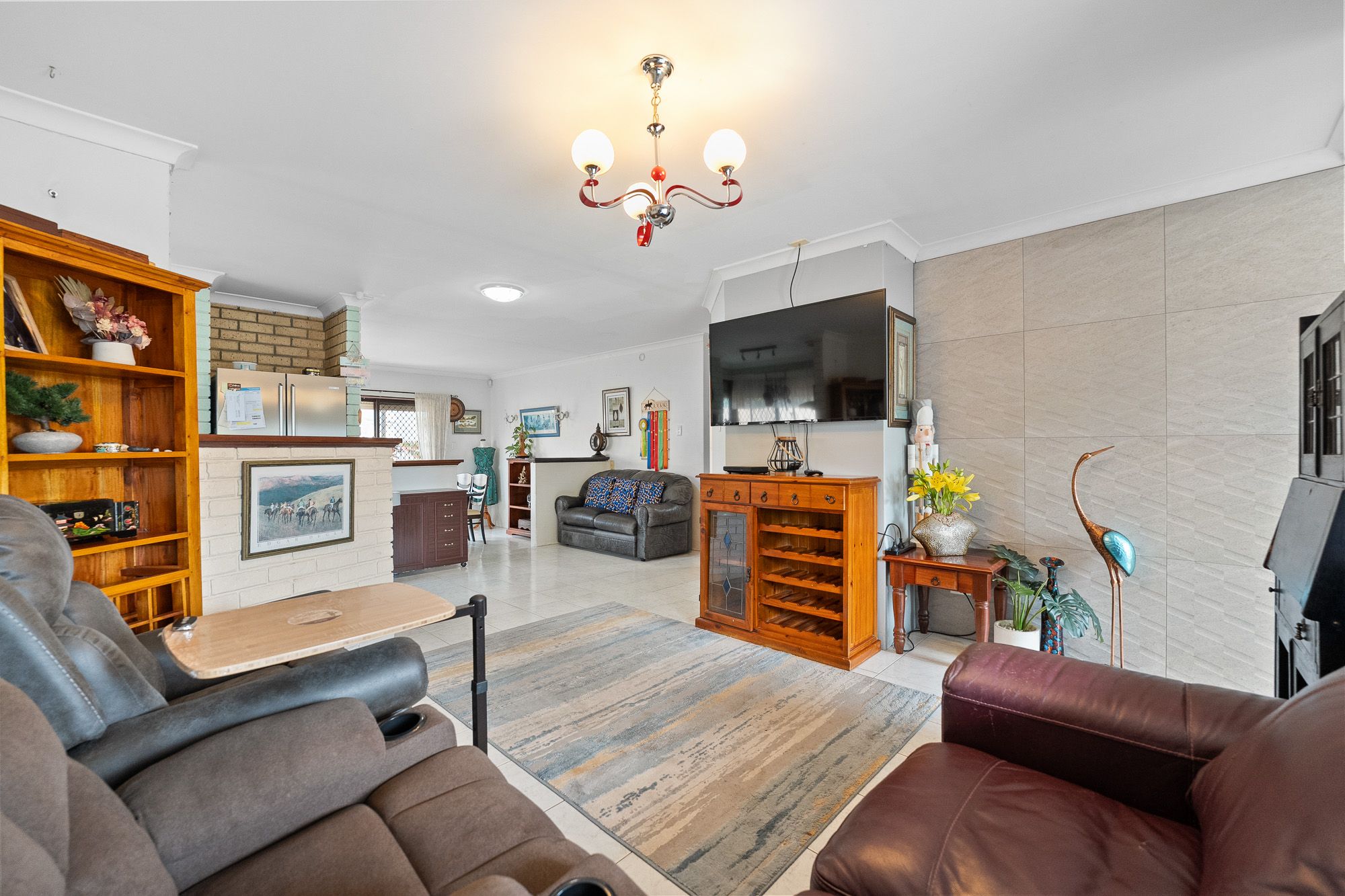 5 Bondi Crescent — photo 9 of 30