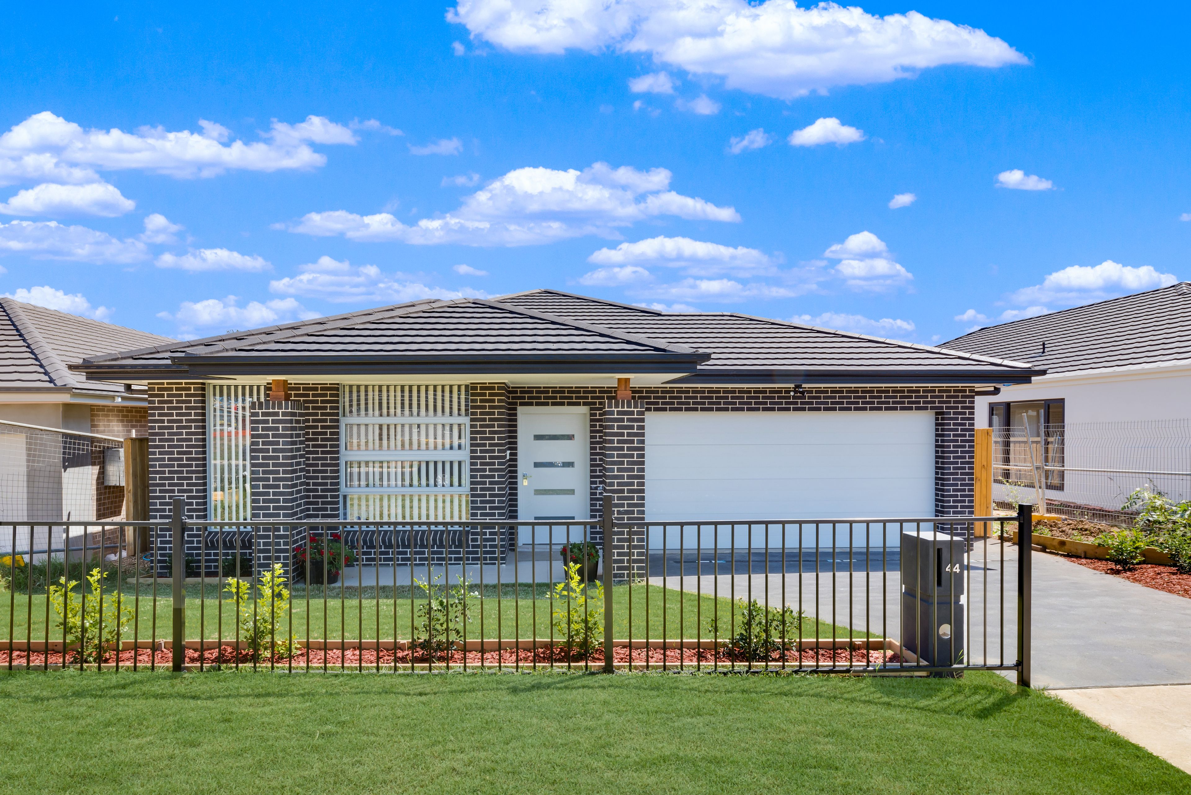 Airds, NSW 2560