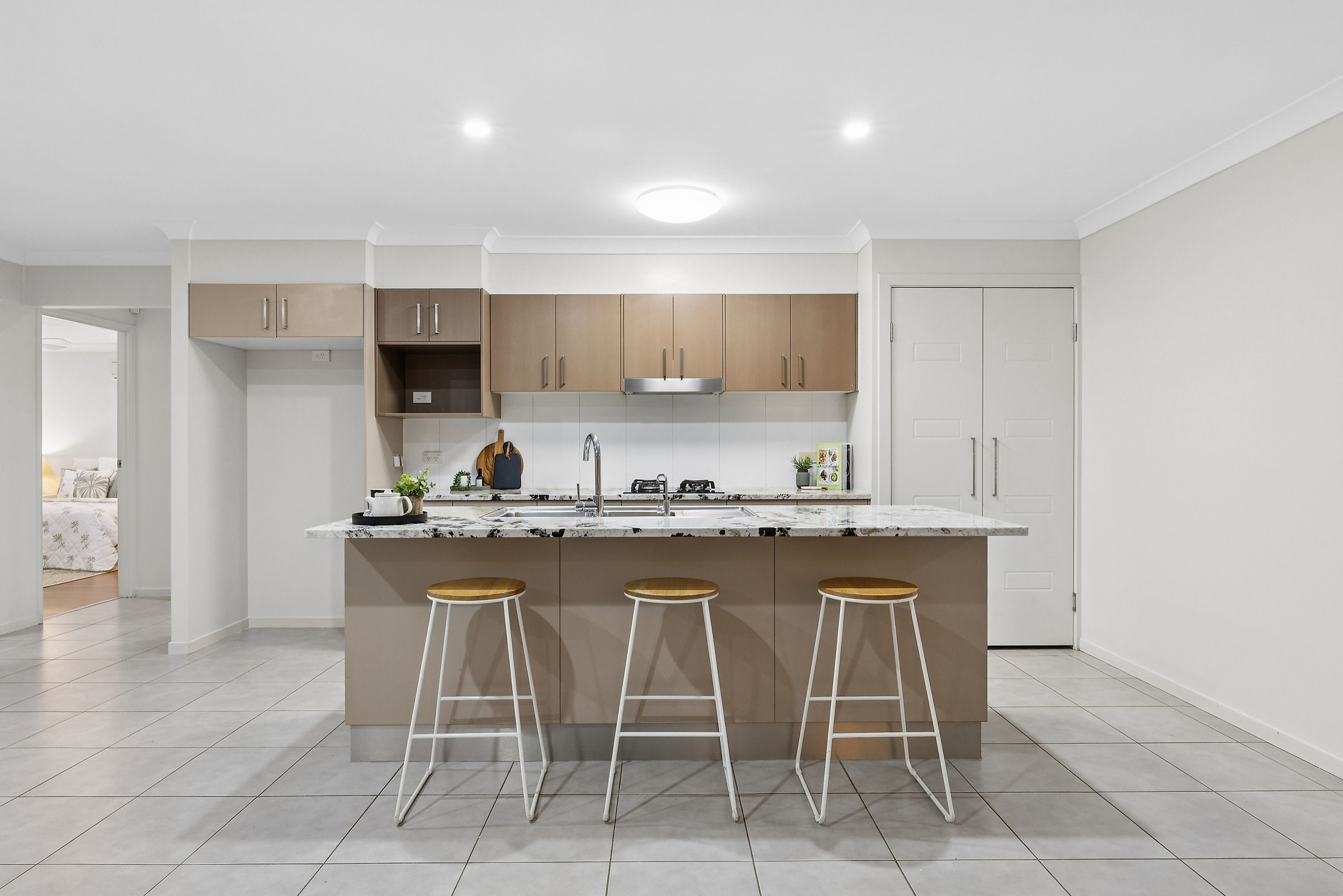 4 Colebrook Crescent, Doolandella, QLD 4077