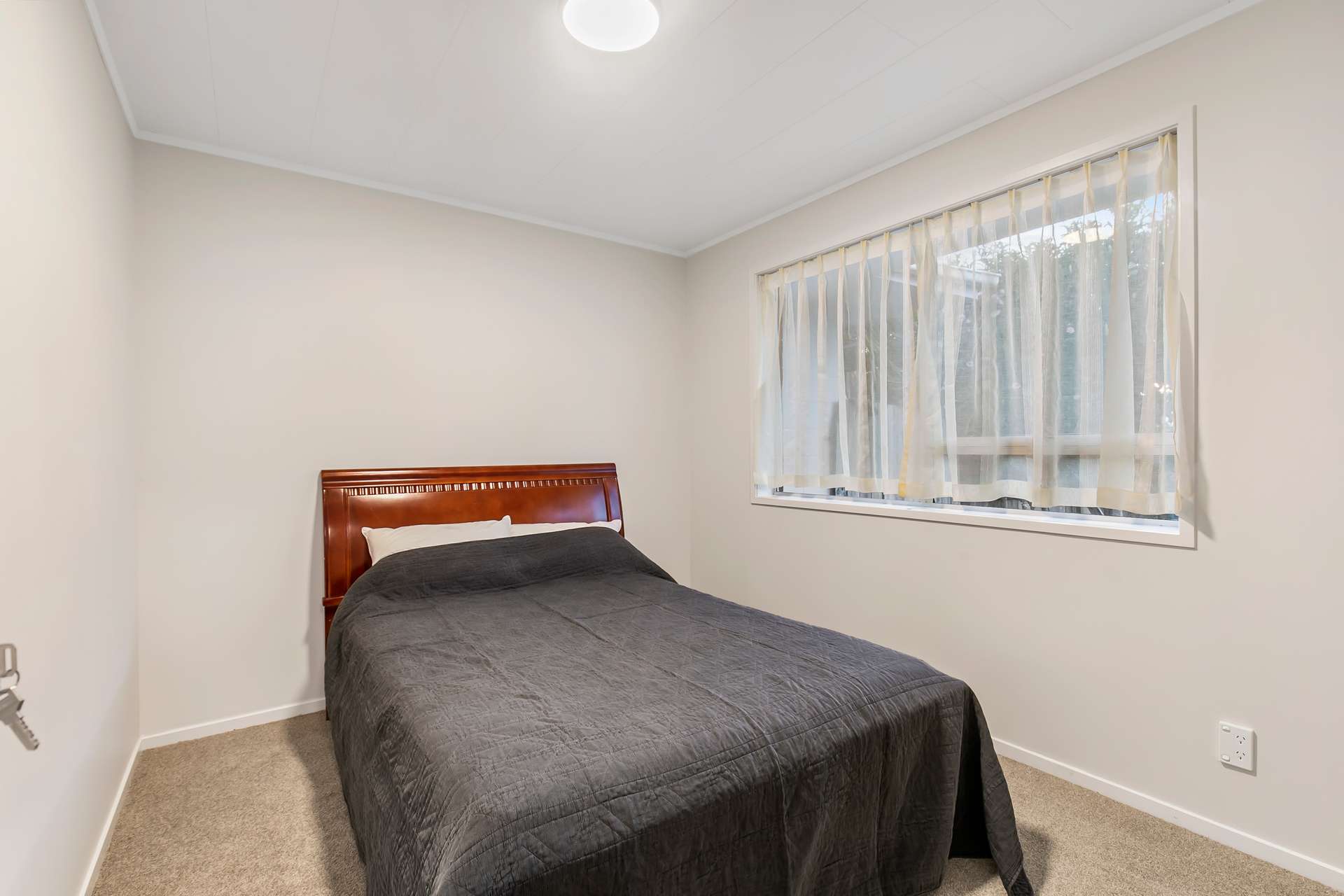 3/101 Balmoral Road photo 9