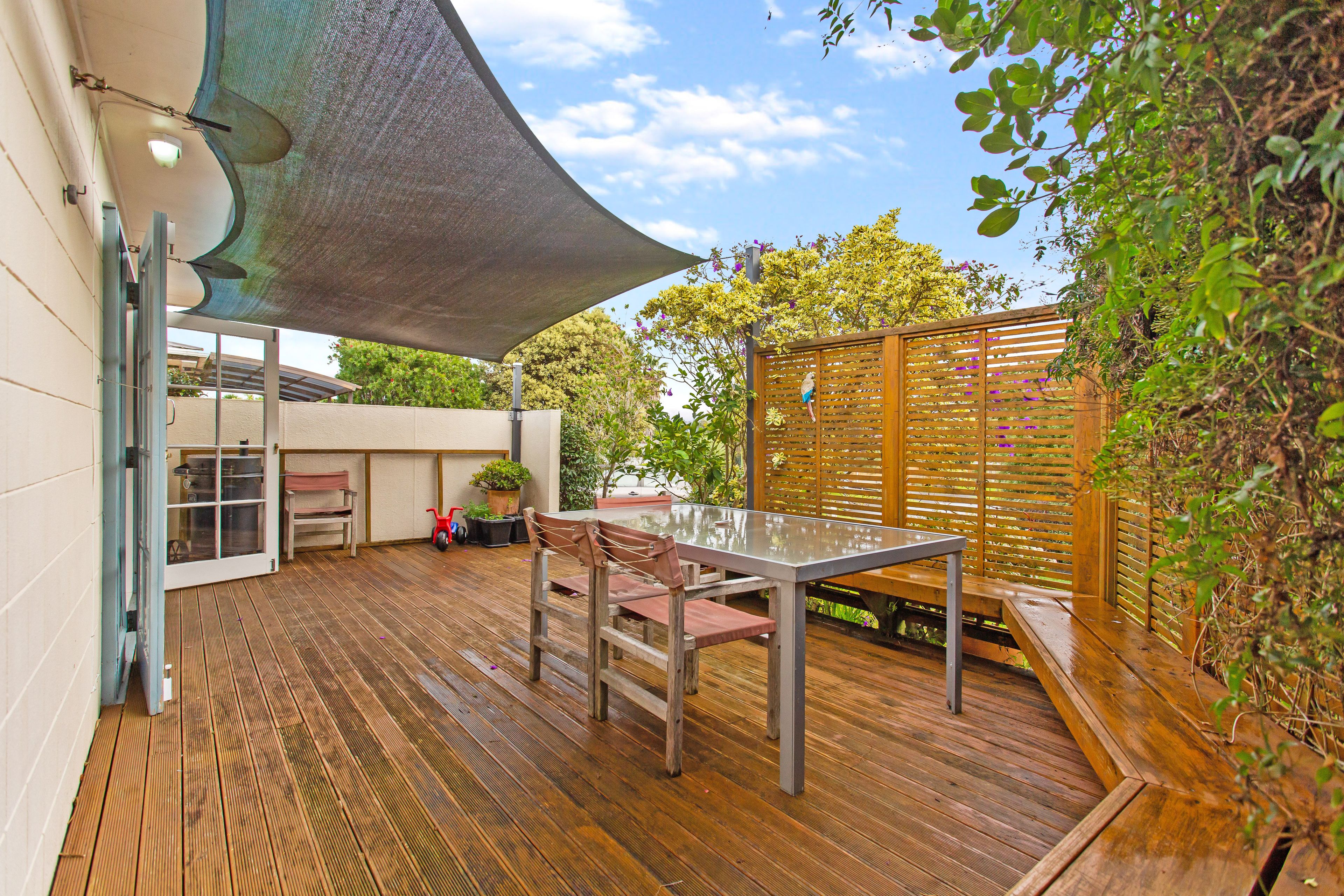 15A Claresholm Place, Mangere Bridge, Manukau City