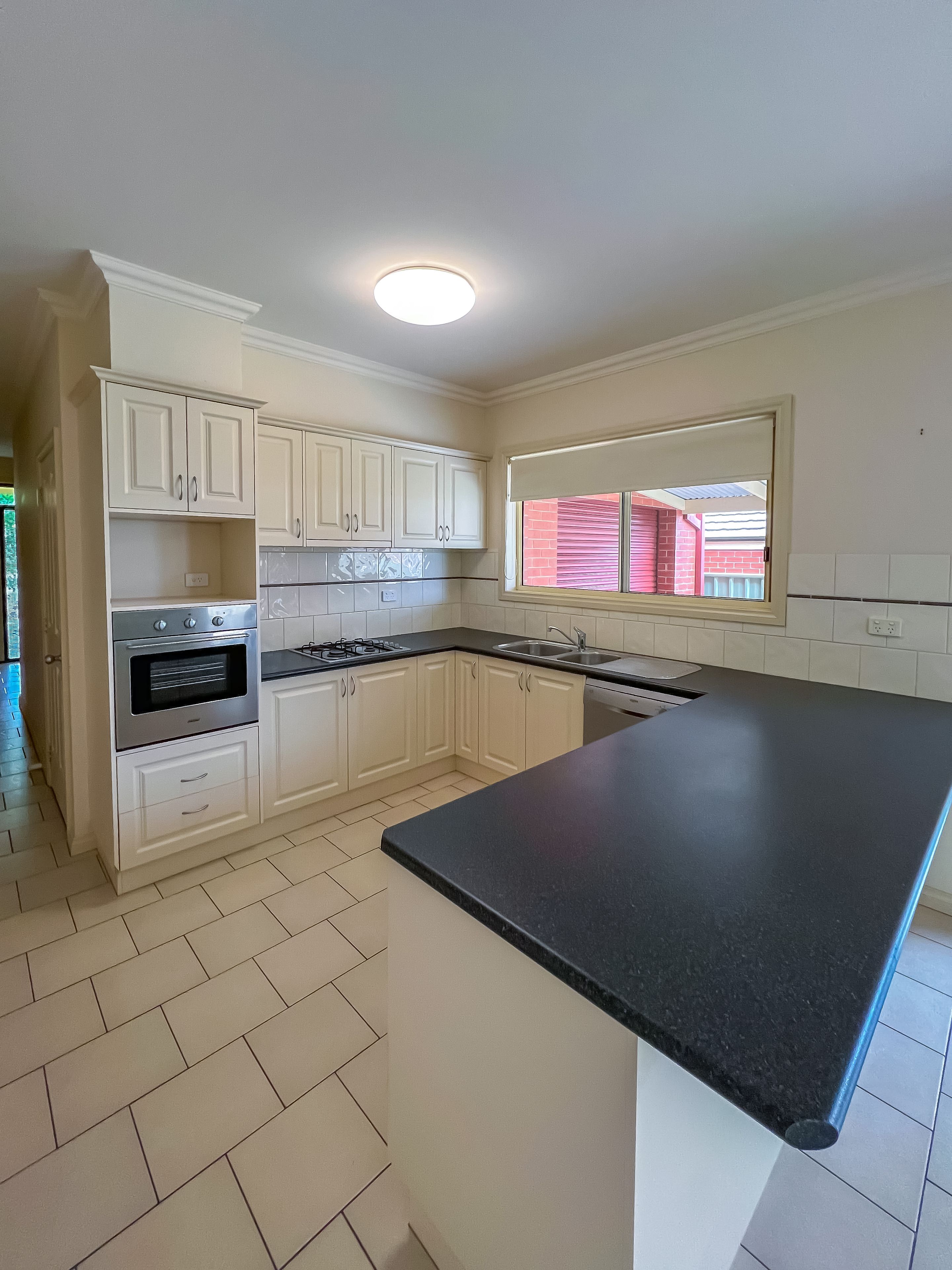 4/30 Race Street, Flora Hill, VIC 3550