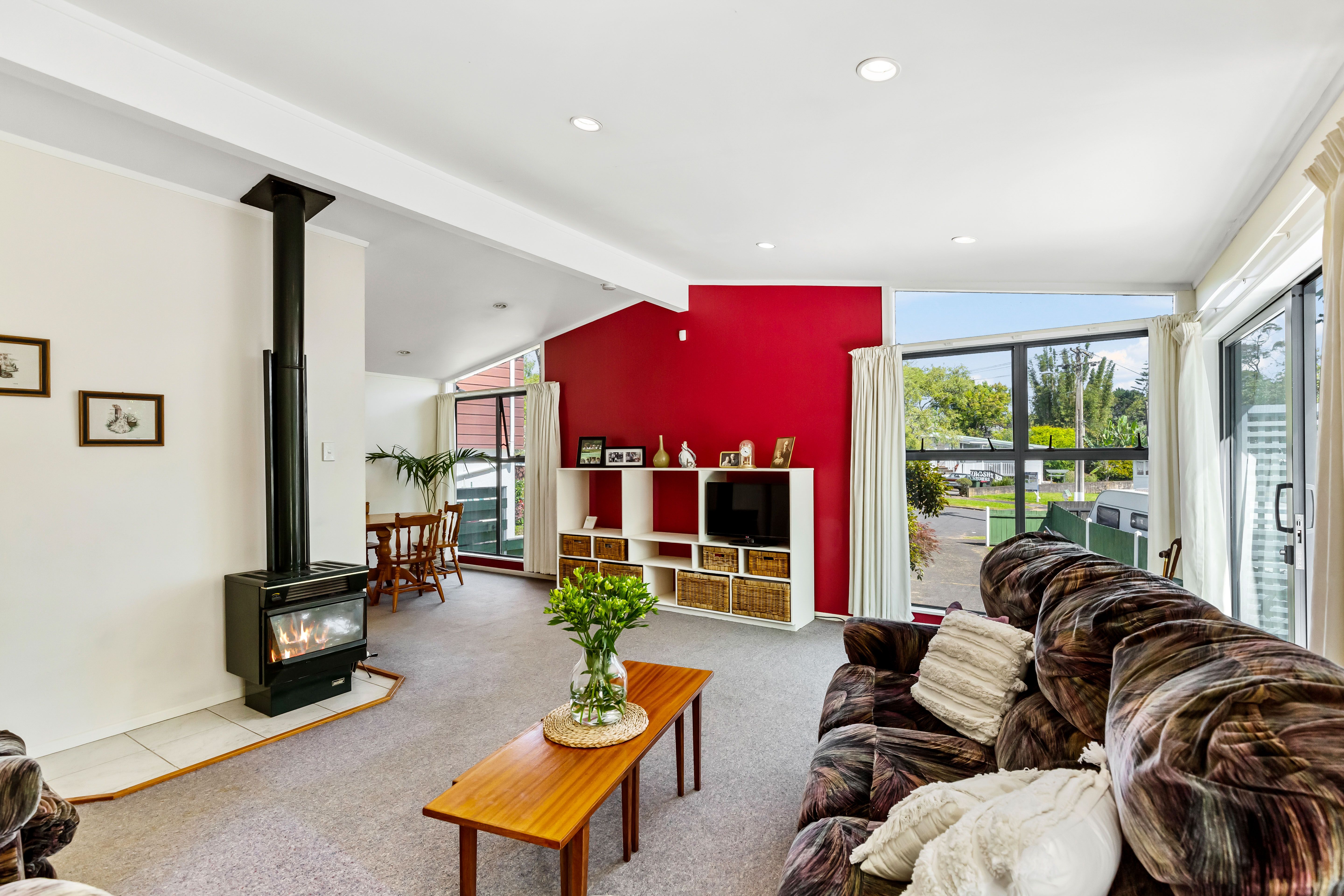 7 Bellamy Place, Blockhouse Bay, Auckland City