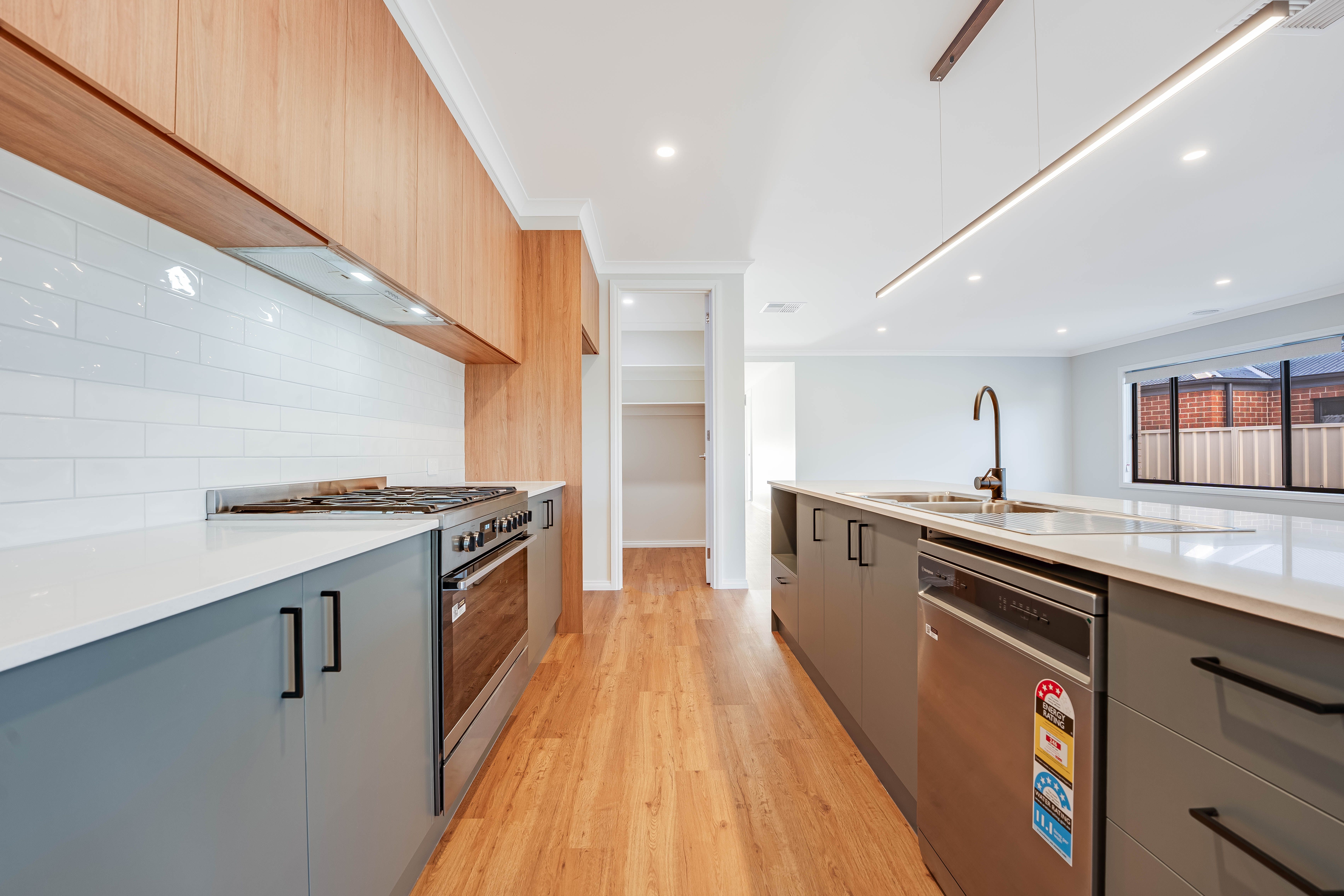 21 Chandler Street — photo 7 of 30