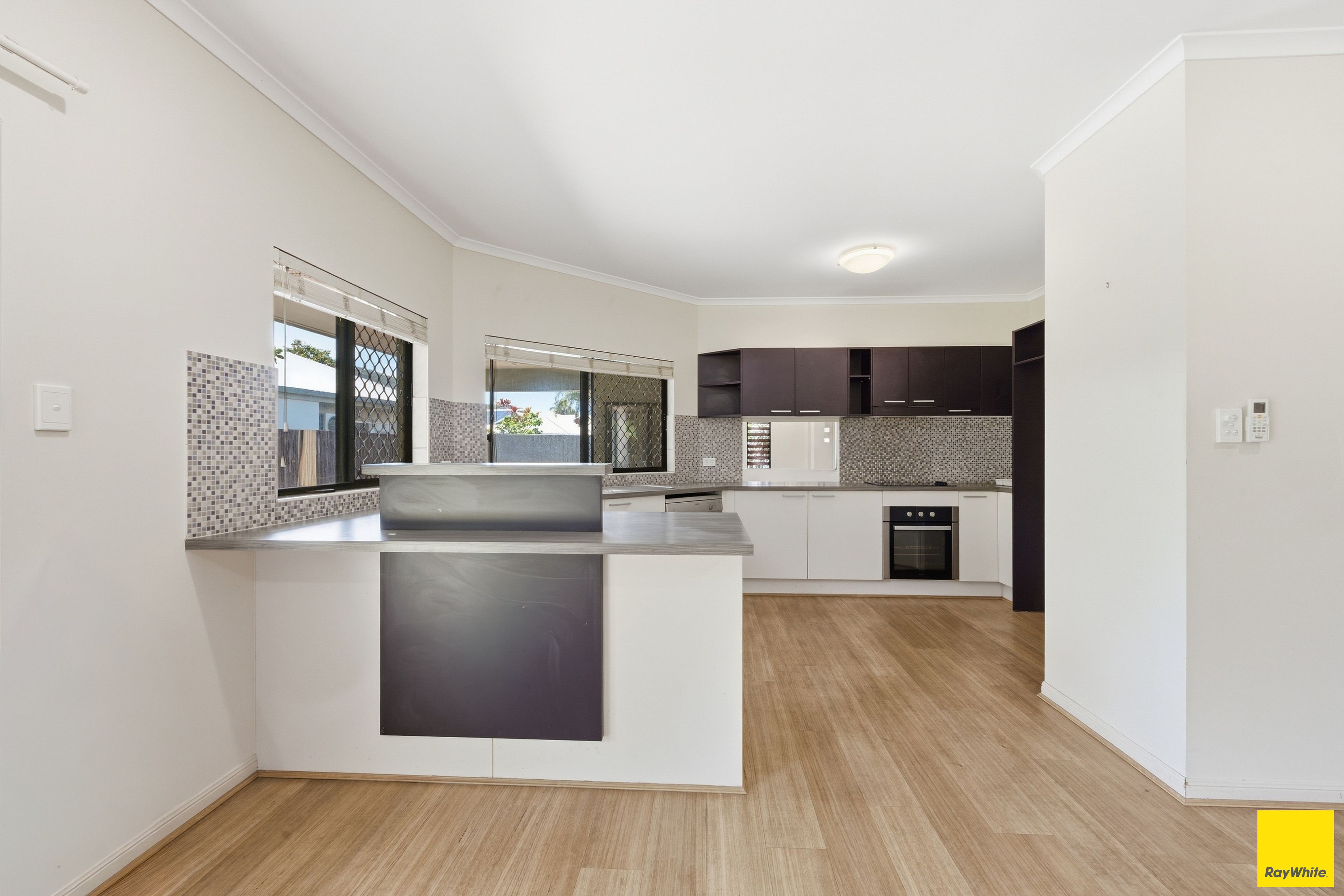 25 Selwyn Circuit — photo 3 of 24