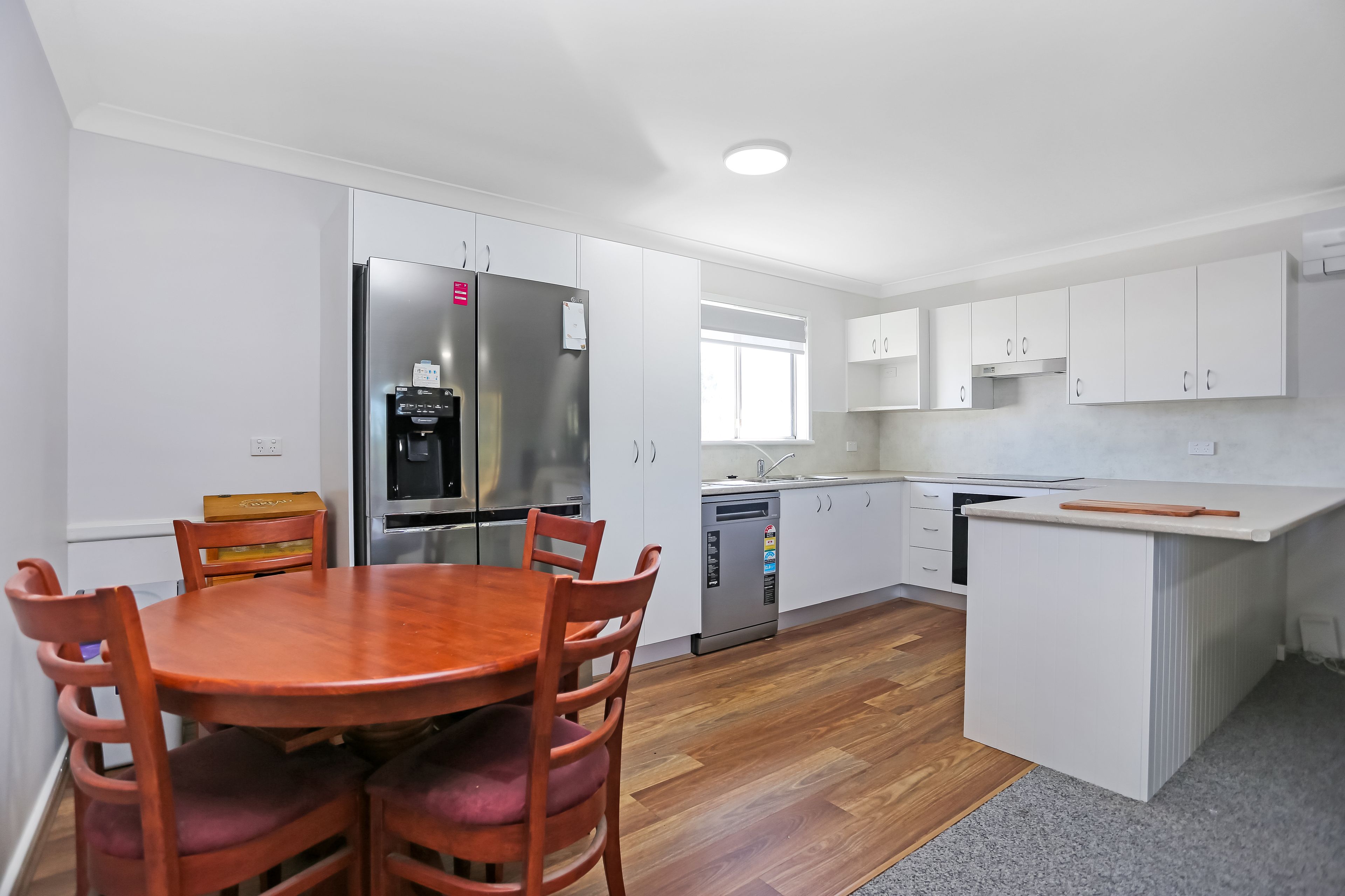 28 Motum Avenue — photo 7 of 30