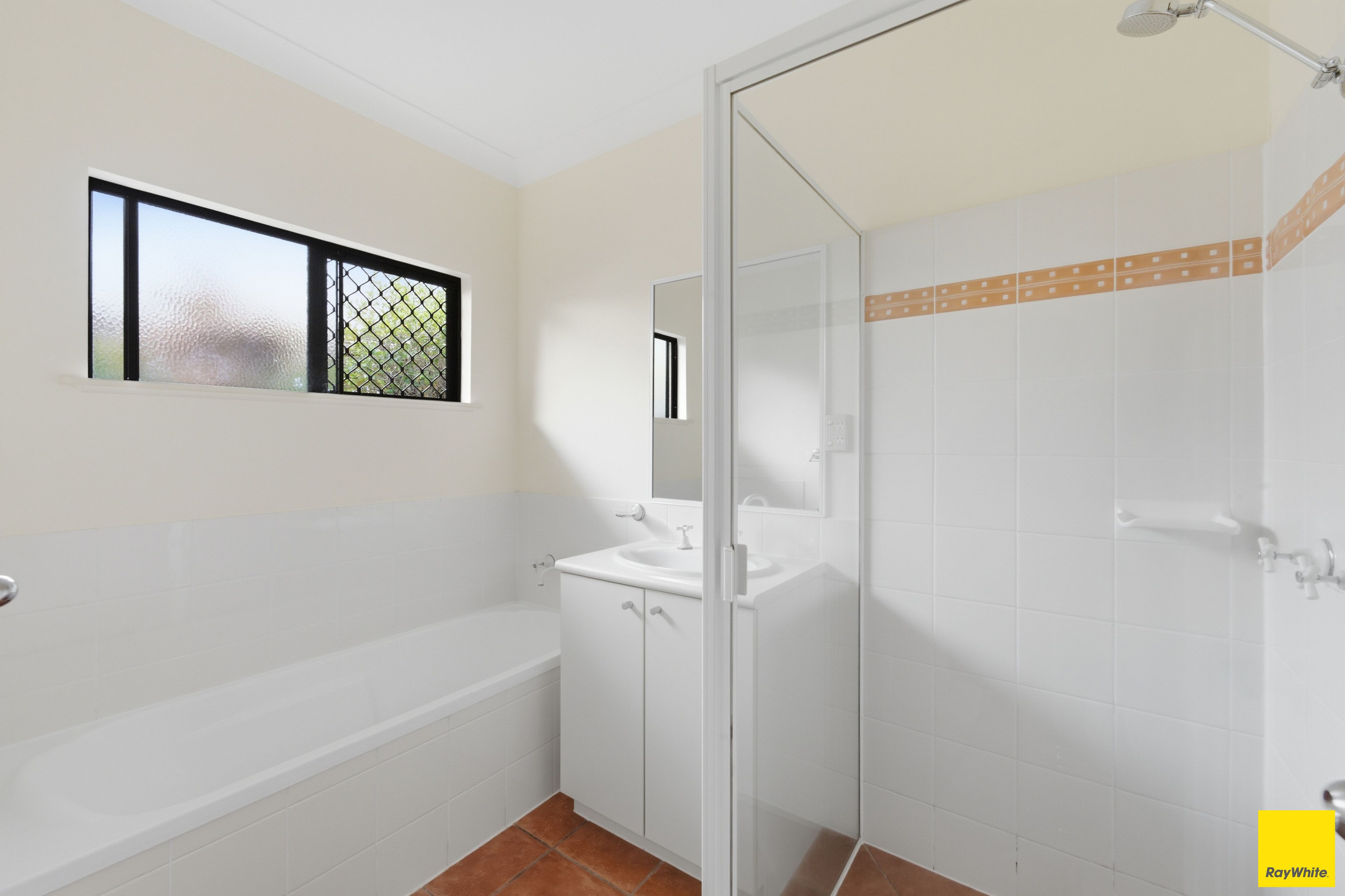 1 Kurrimine Close — photo 15 of 21