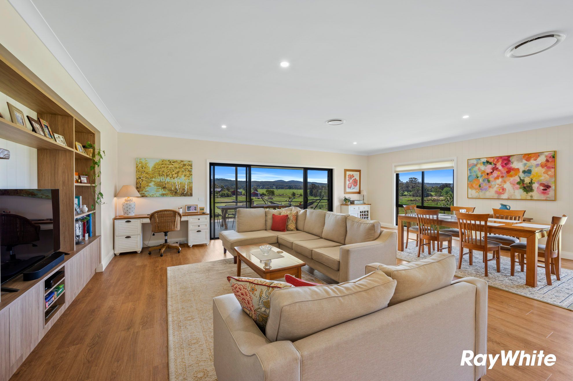 15 Redtree Place — photo 10 of 30
