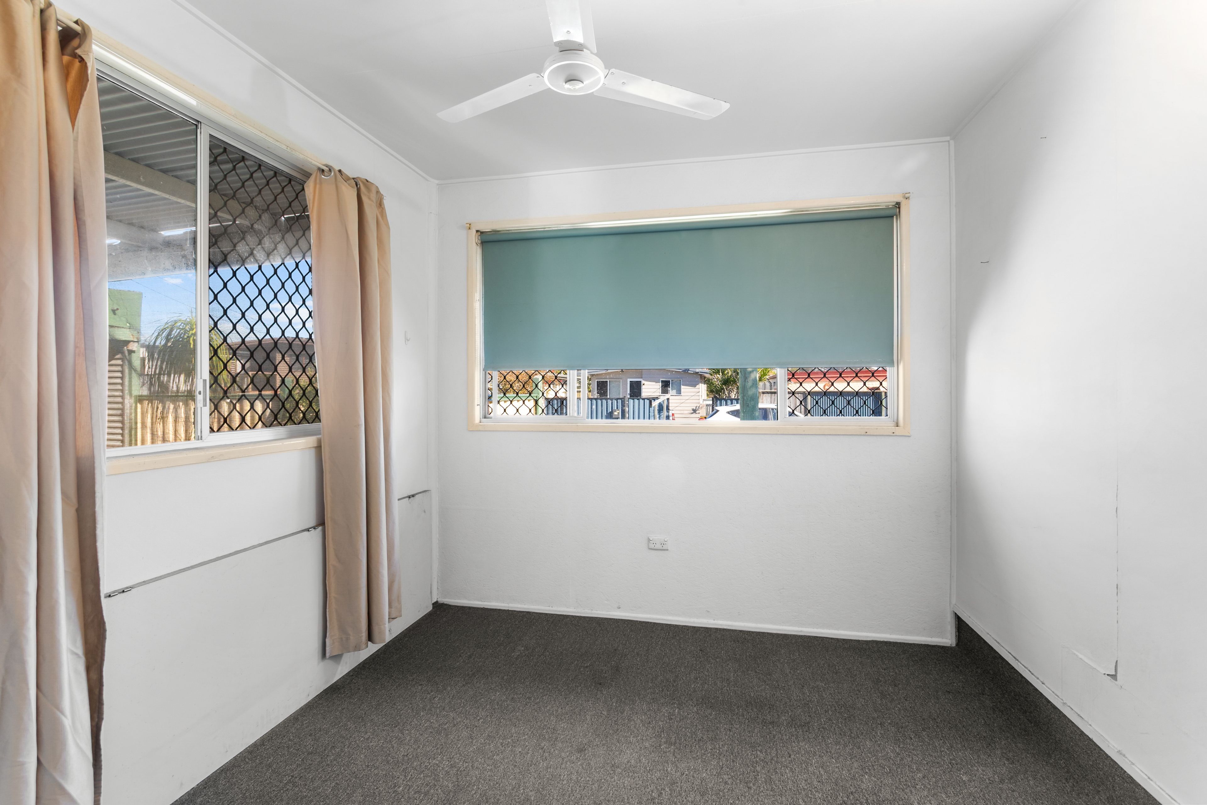 130 Beaufort Place — photo 9 of 15