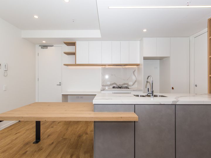 506/18 Duke Street, Kangaroo Point, QLD 4169