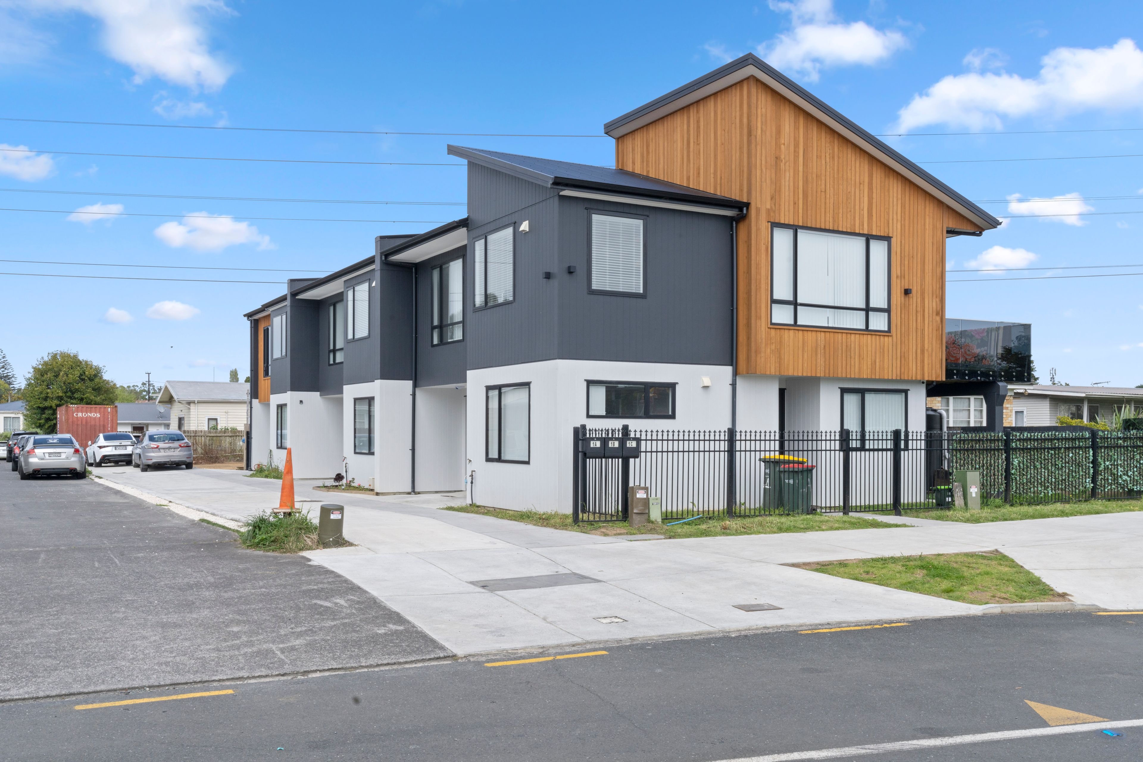 1B Fulton Crescent, Otara, Manukau City