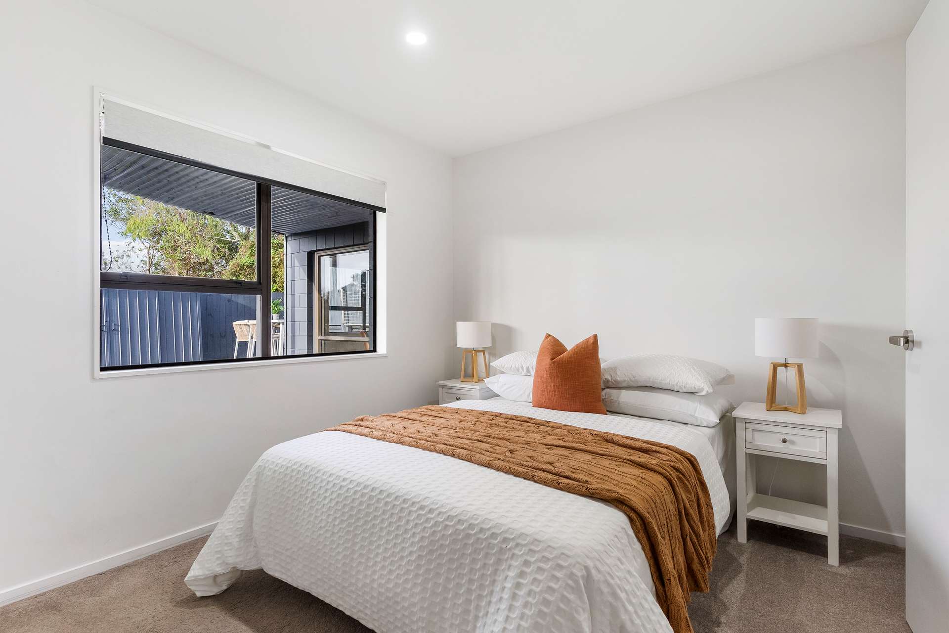 1/57 Aeroview Drive photo 11