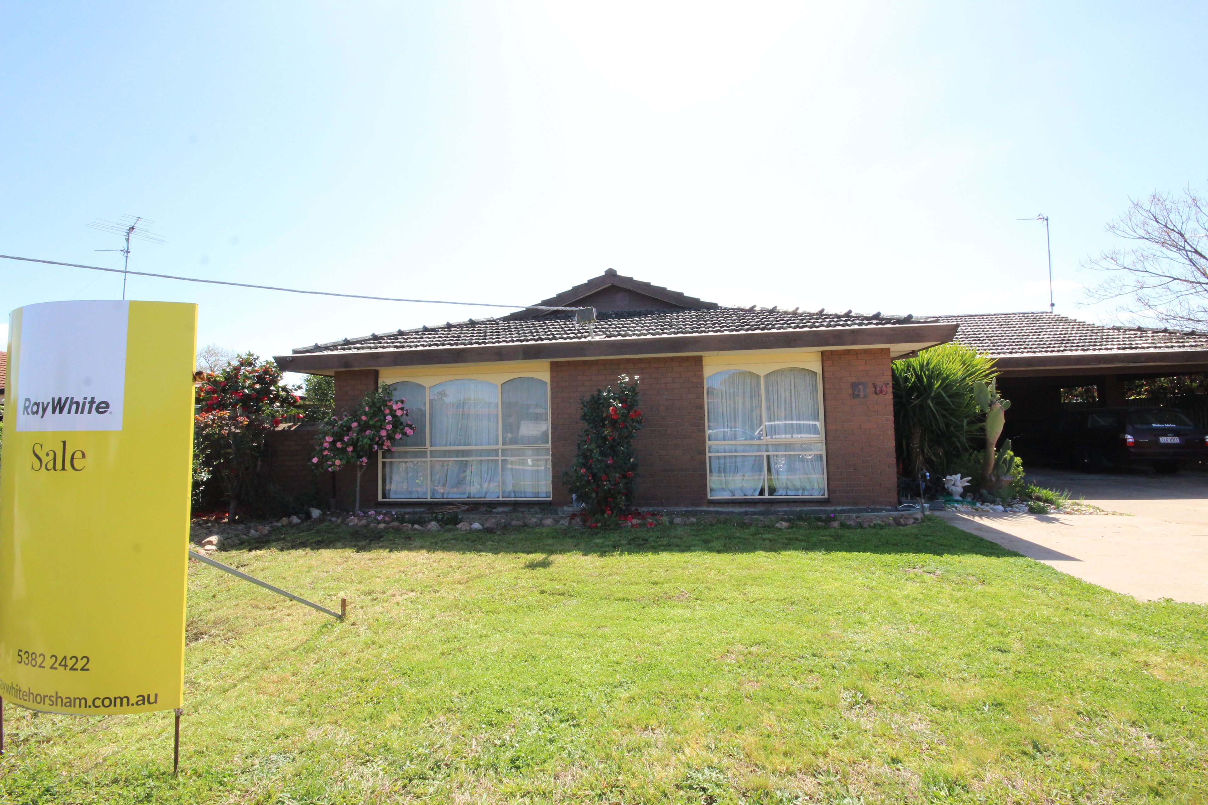 4 Schwarz Avenue, Horsham VIC 3400