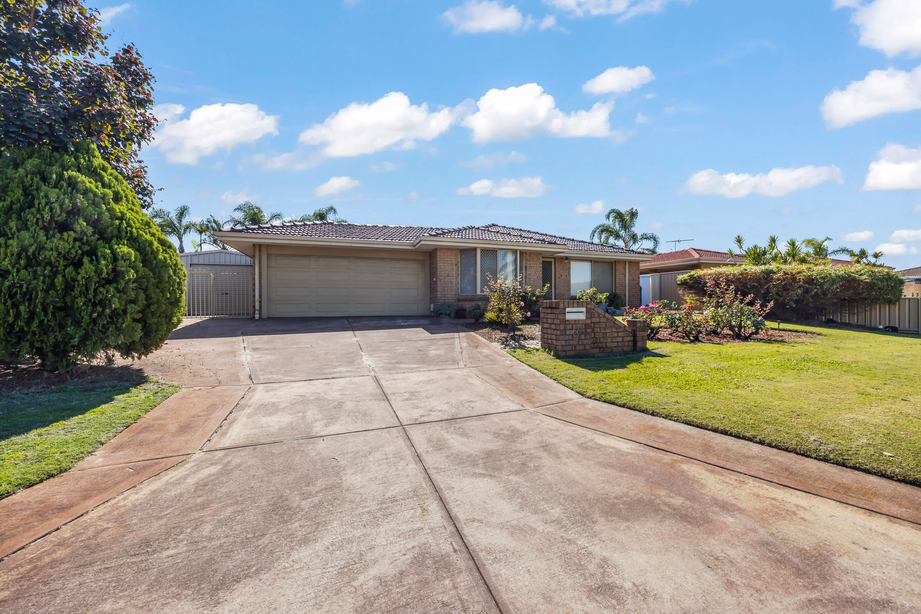 3 Bullfinch Way, Ballajura, WA 6066
