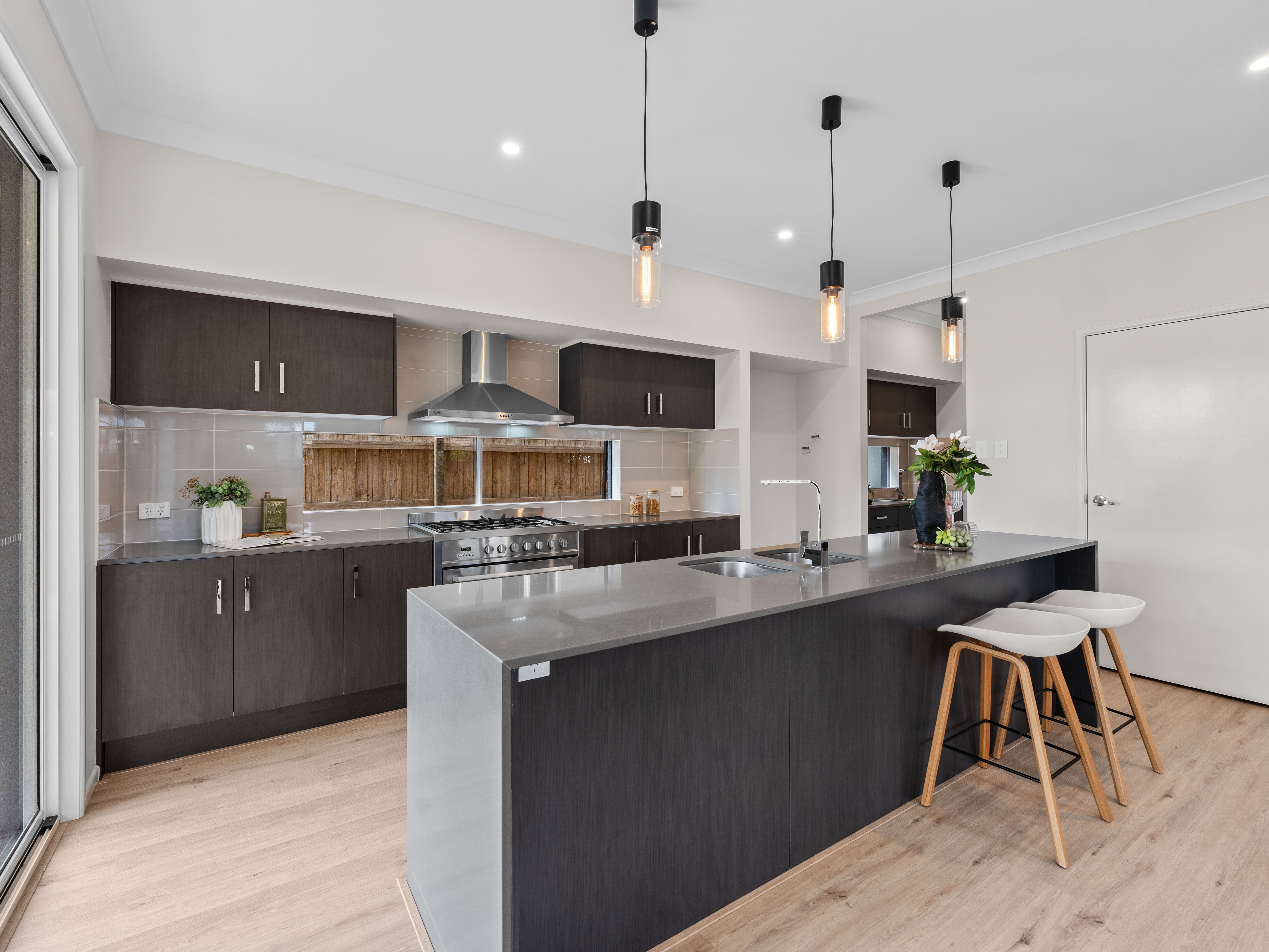 32 Little Jenner Street — photo 6 of 17